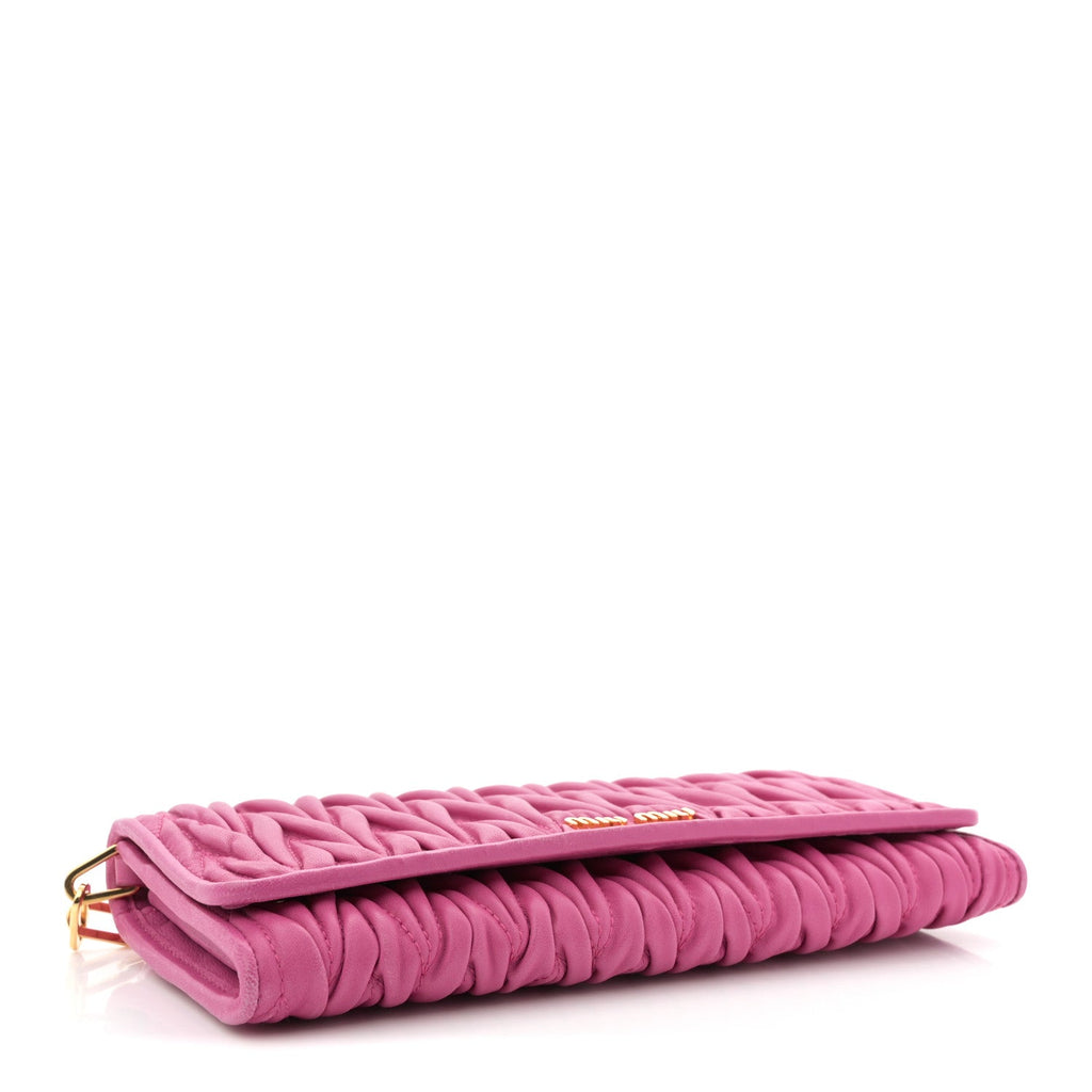 Nappa Matelasse Wallet On Chain Fuxia
