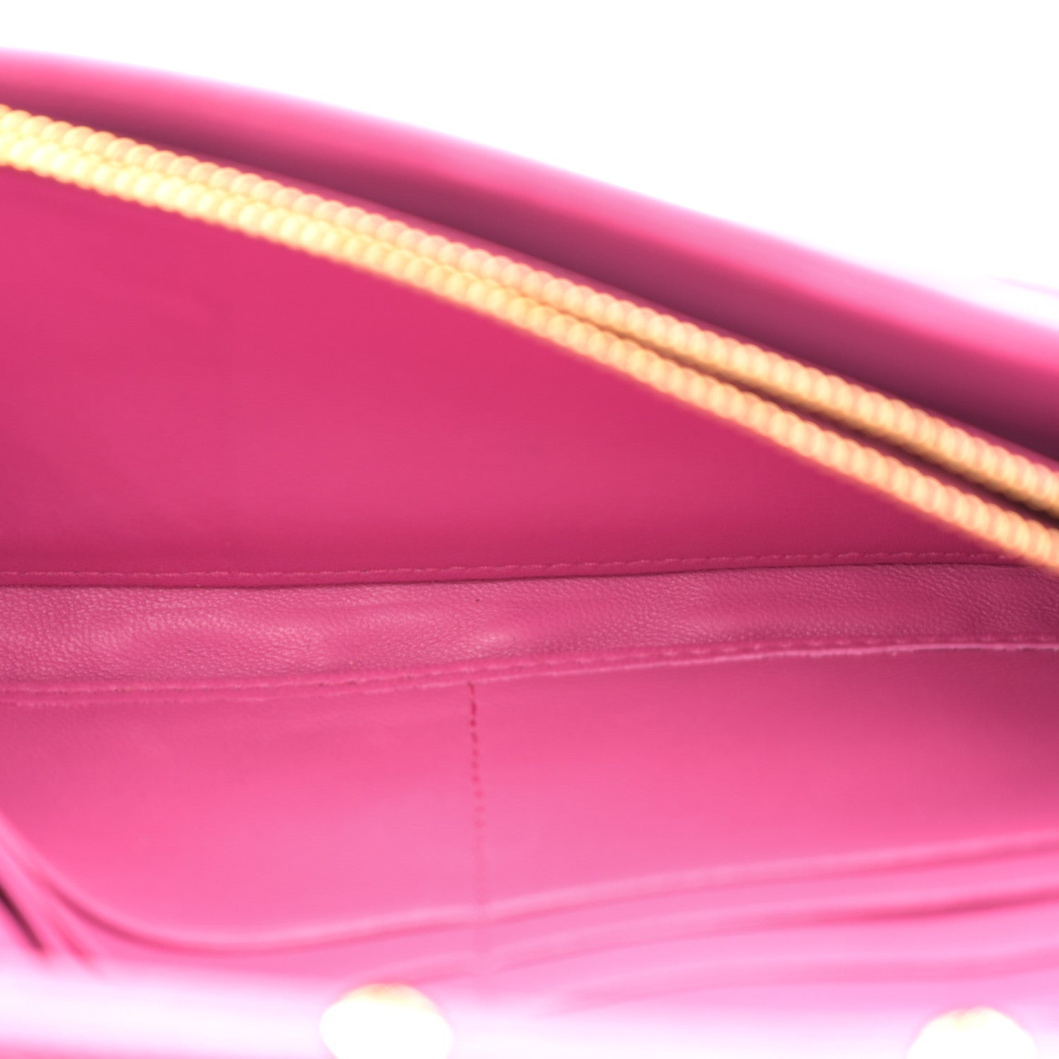 Nappa Matelasse Wallet On Chain Fuxia