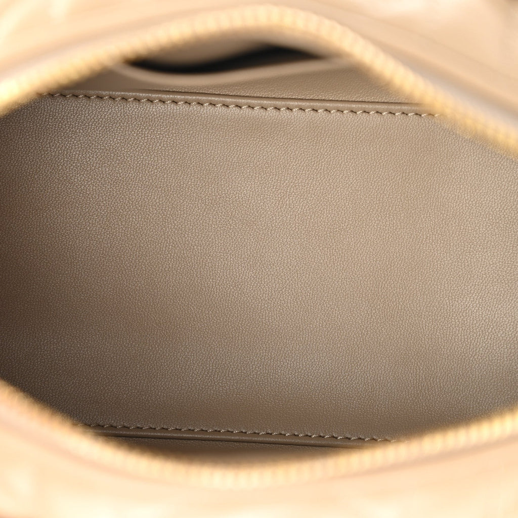Calfskin Macrocannage Groove 20 Bag Biscuit