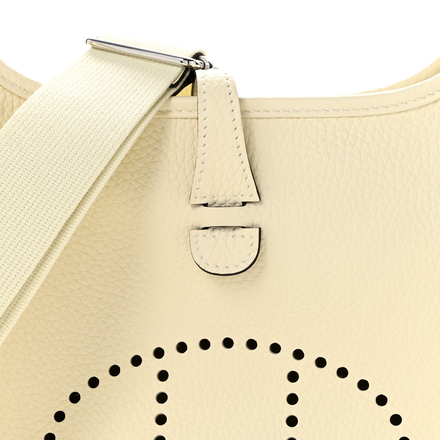 Taurillon Clemence Evelyne 23 Poche III Cream