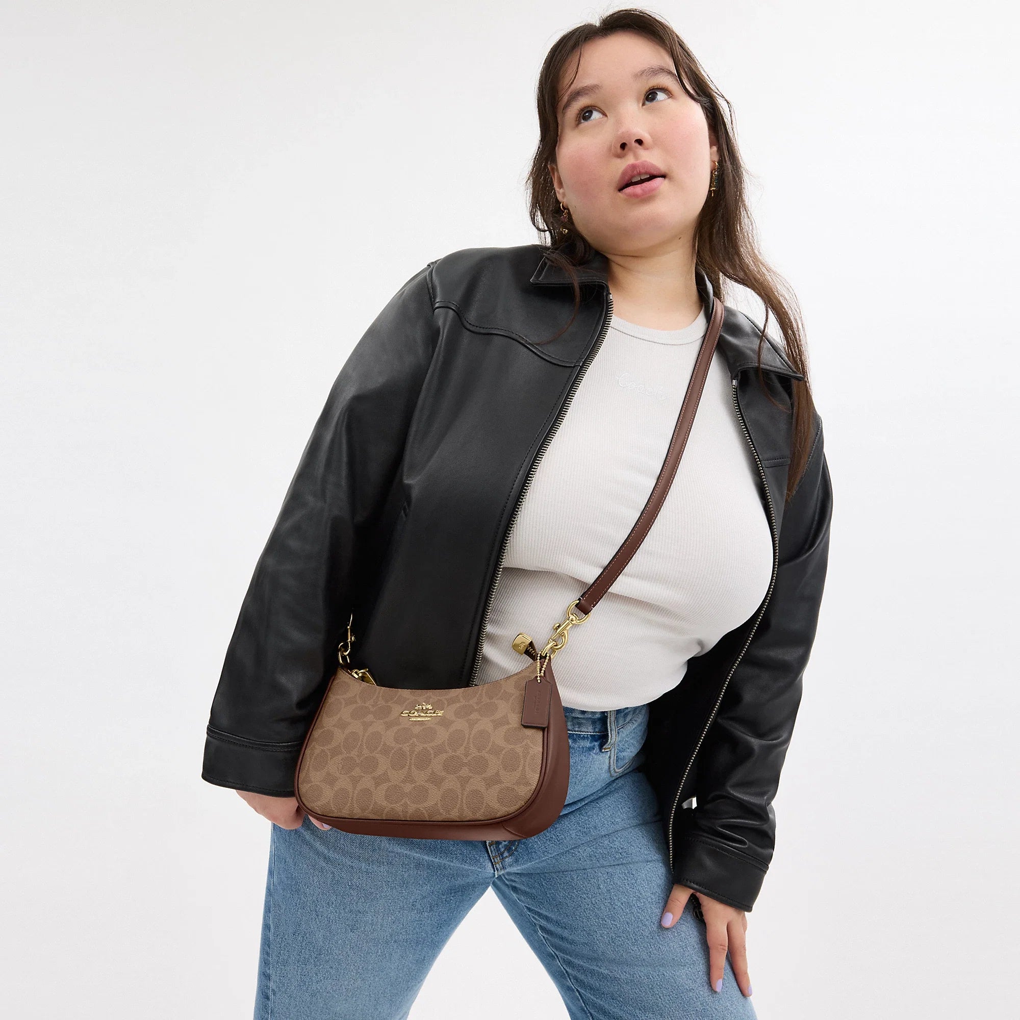 Coach Outlet Teri Shoulder Bag In Signature Canvas