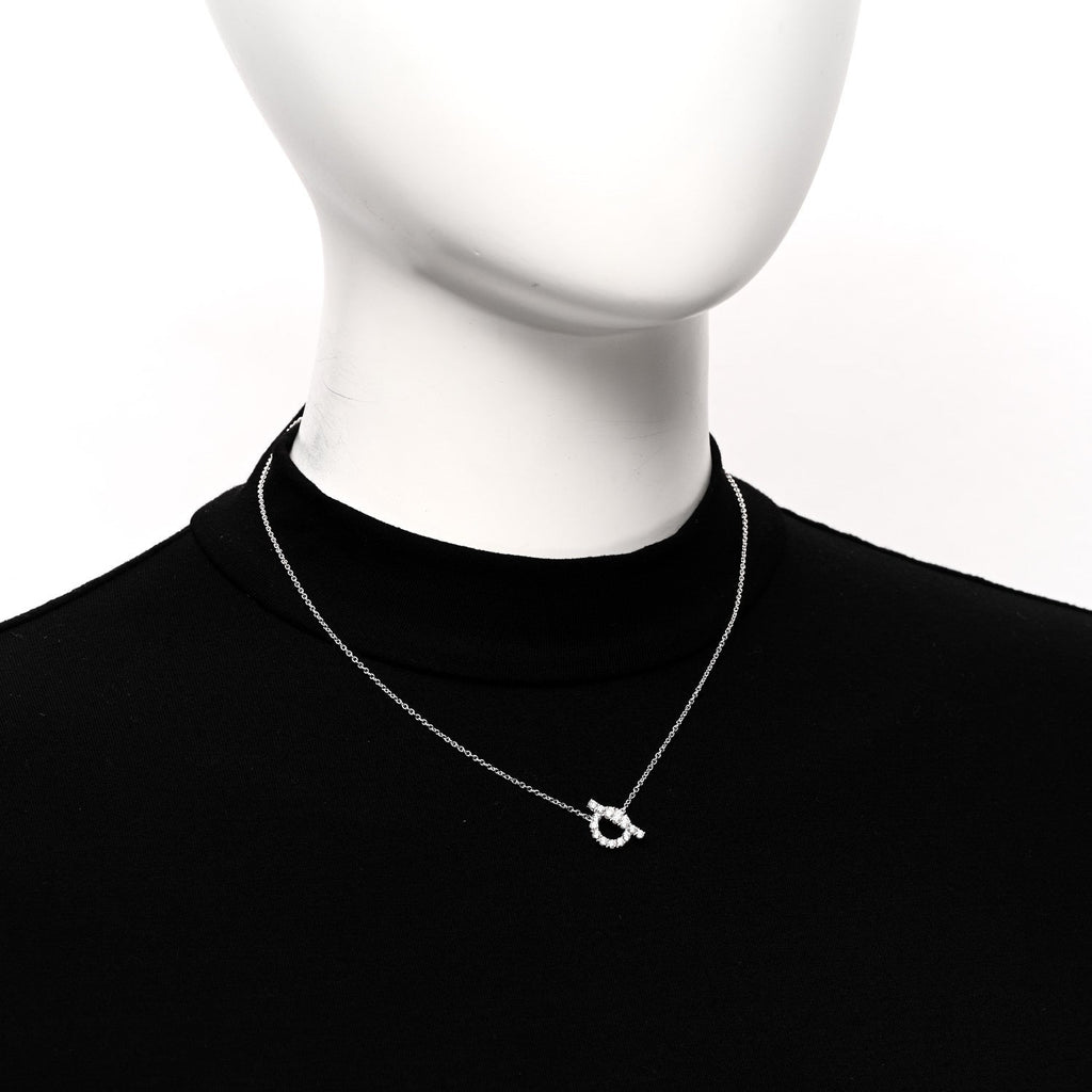 18K White Gold Diamond Finesse Pendant Necklace