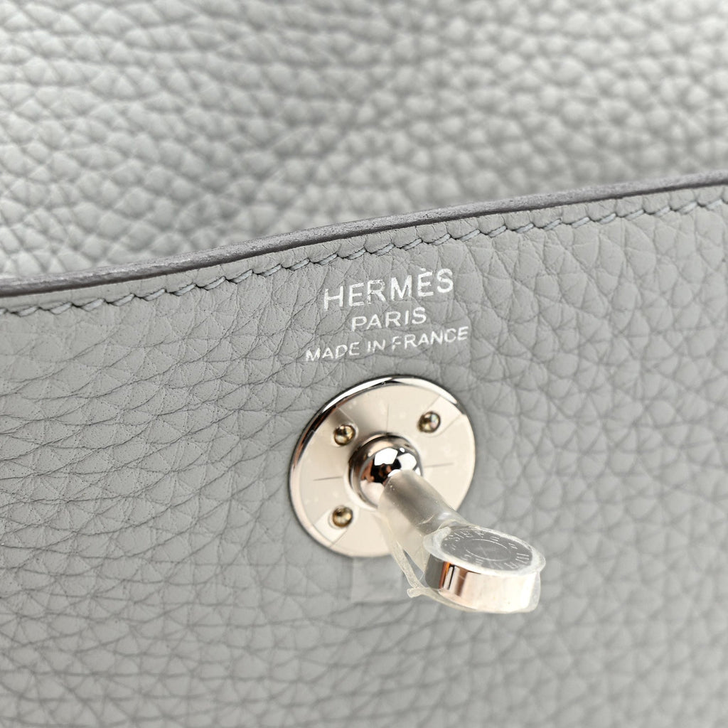 Taurillon Clemence Mini Lindy 20 Bleu Pale