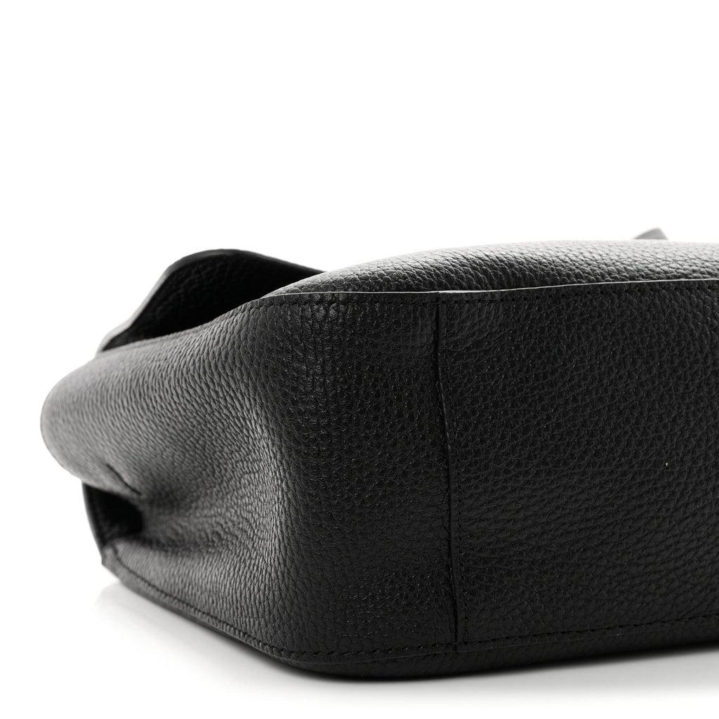 Grained Calfskin Small Souplissimo Maxi Flap Black