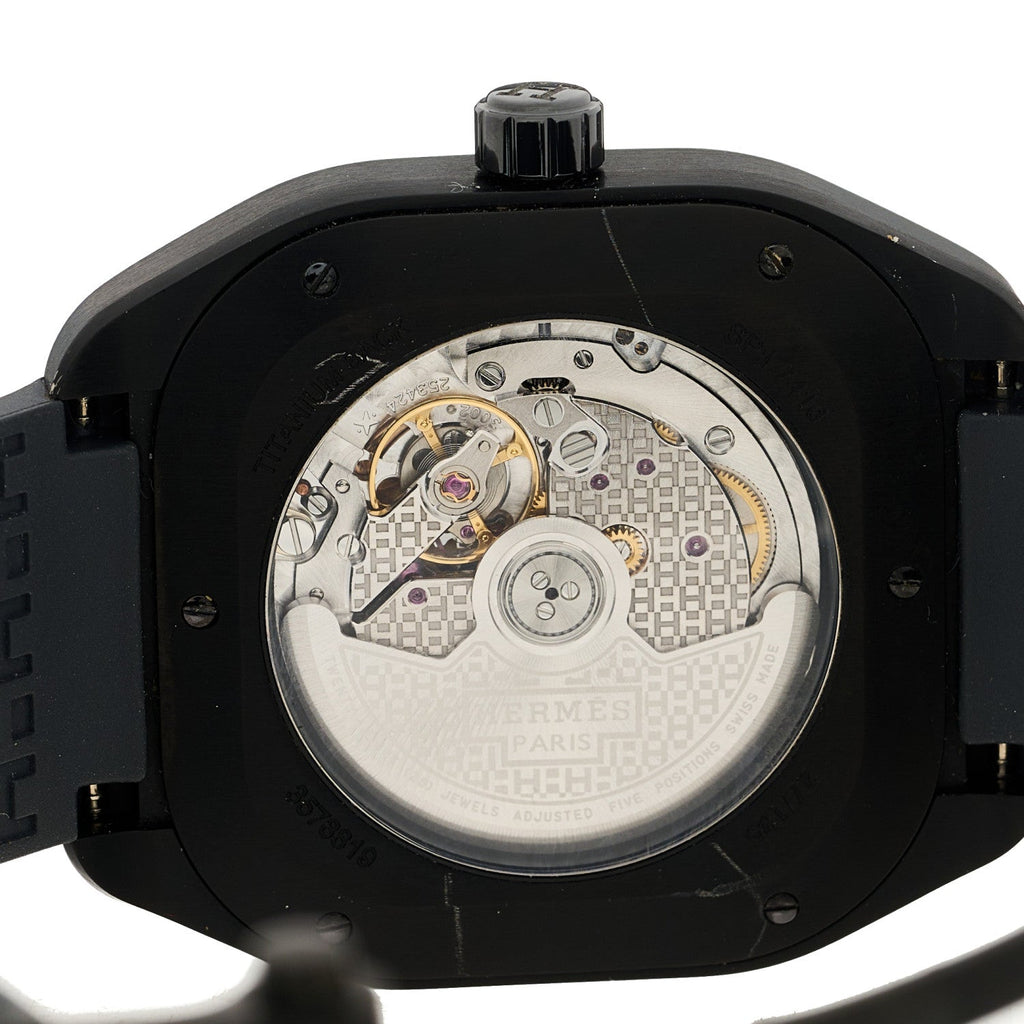 Graphene Nickel Rubber 39mm H08 Automatic Watch Noir