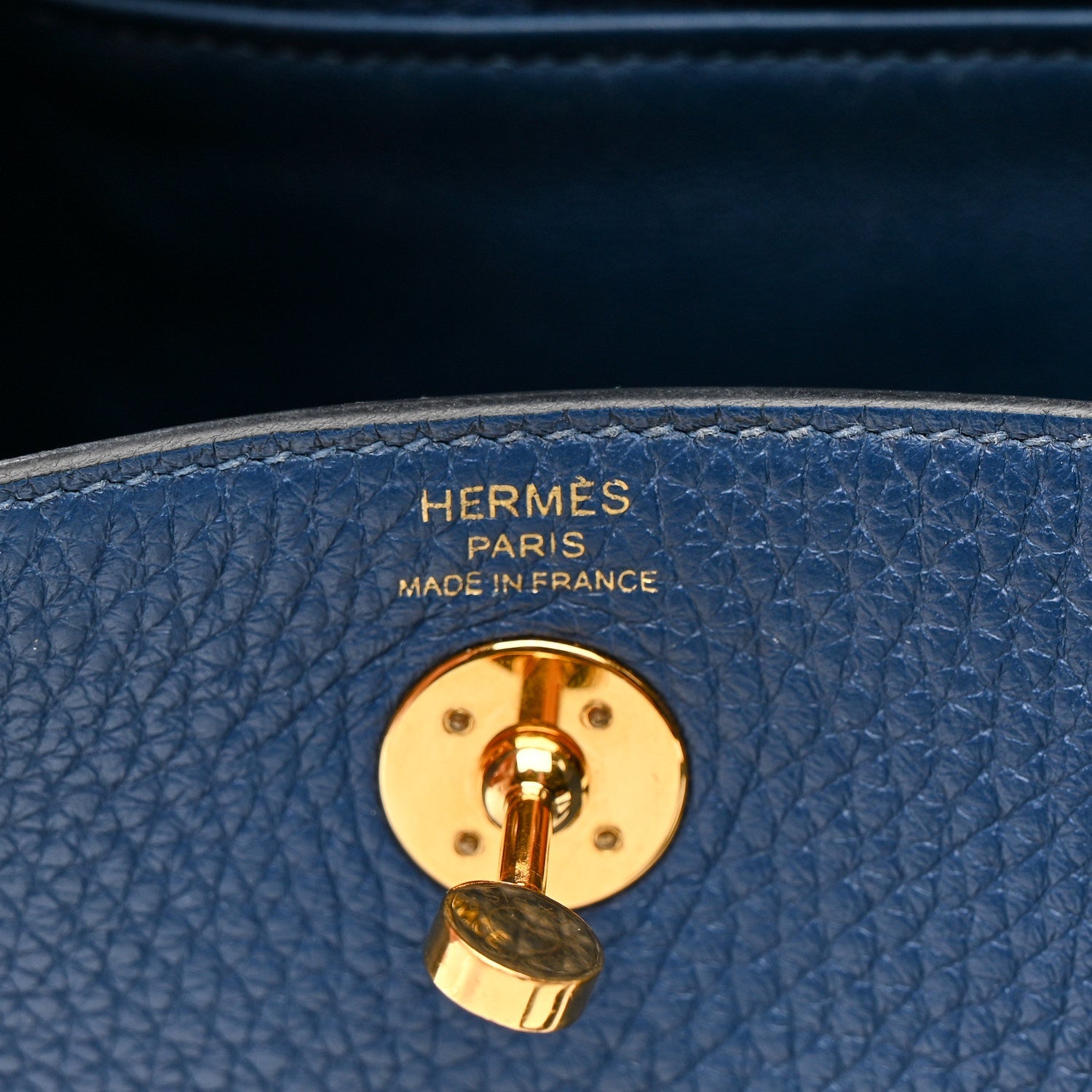 Taurillon Clemence Mini Lindy 20 Deep Bleu