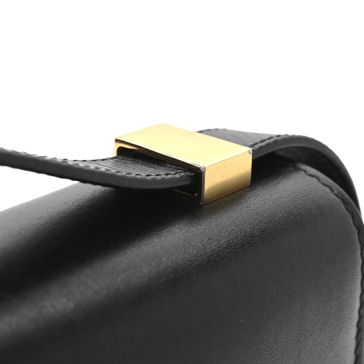 Box Calfskin 30 Montaigne Flap Bag Black