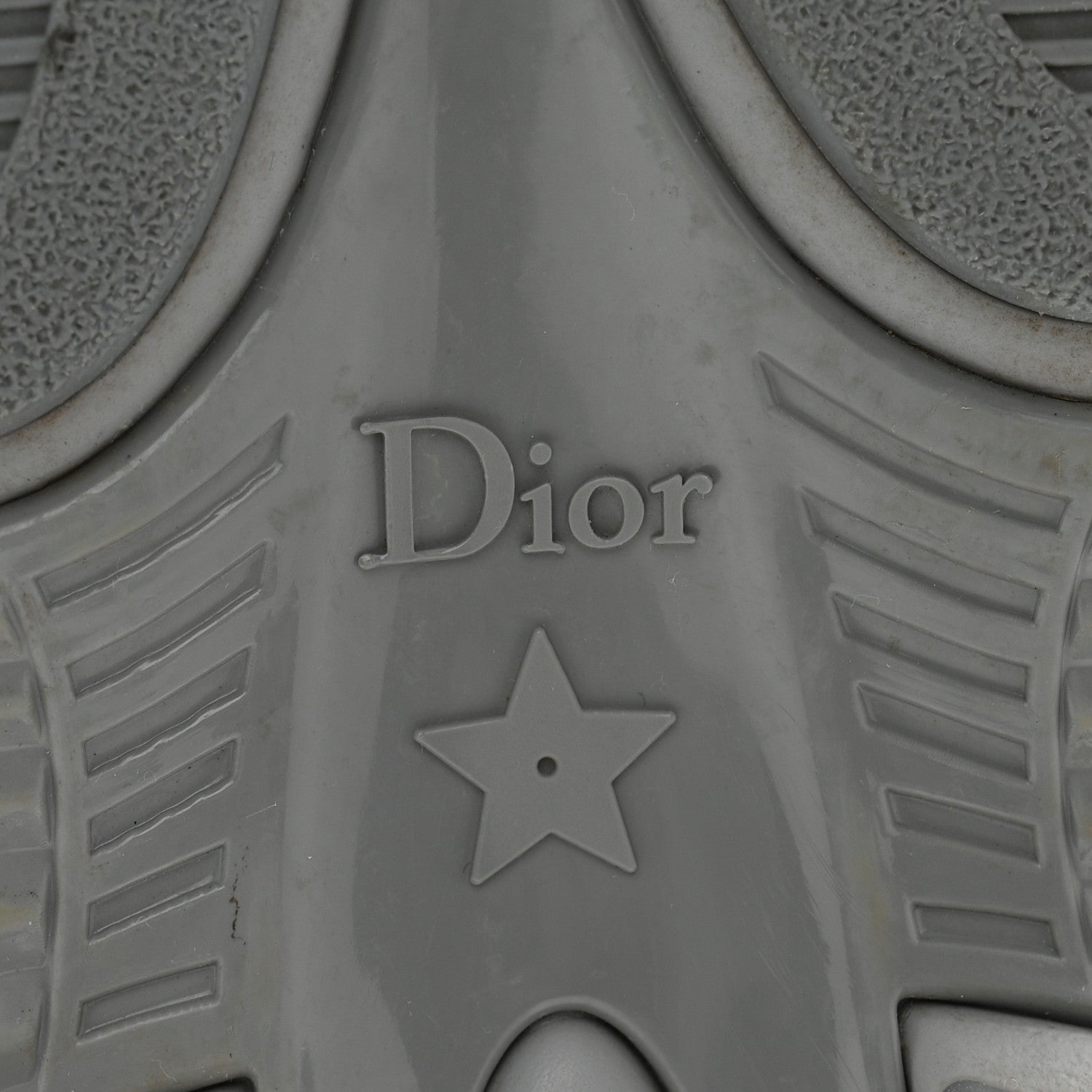 Technical Mesh Dior Chrono Sneakers 38 Silver