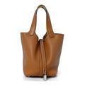 Taurillon Clemence Swift Eclat Picotin Lock 18 PM Sesame Lime