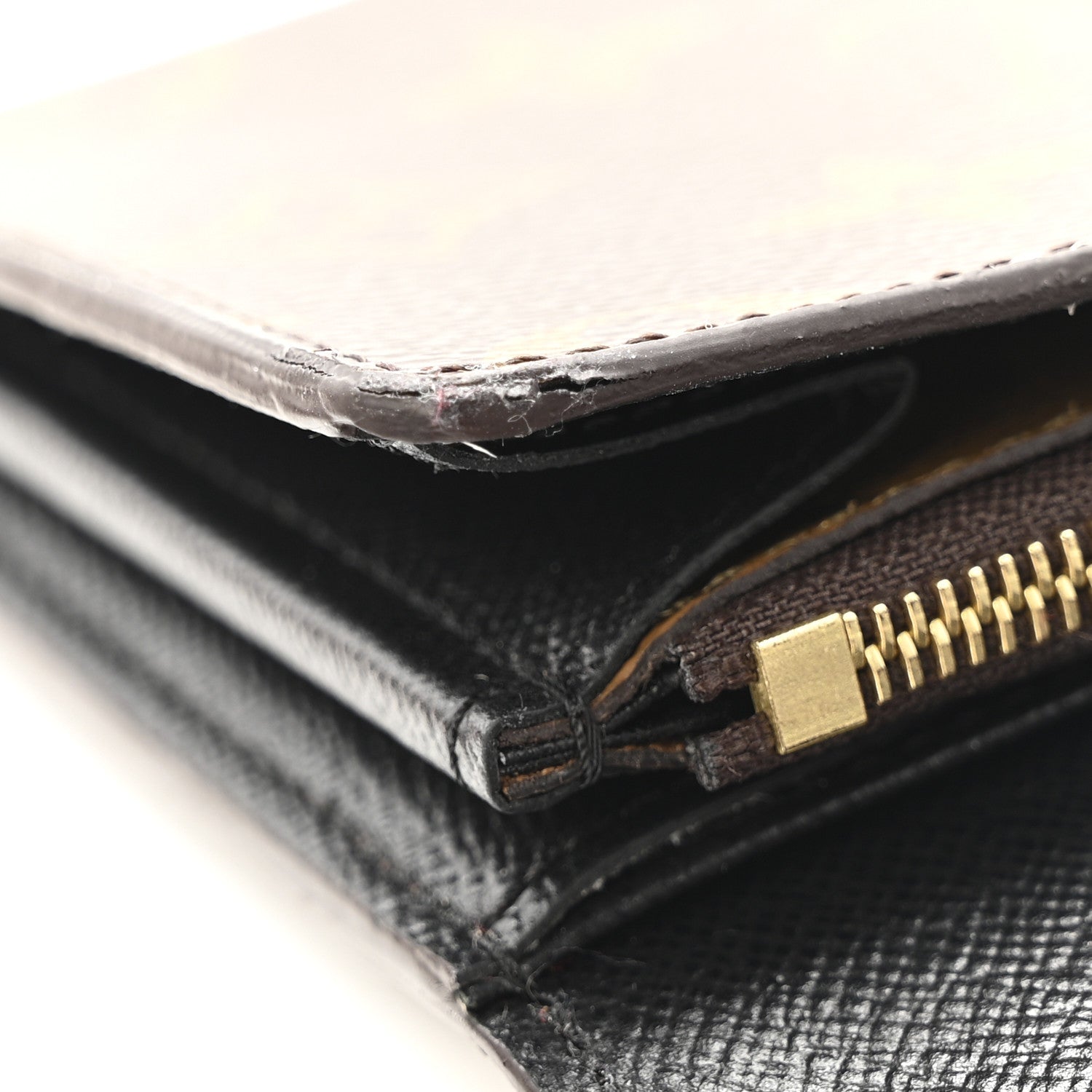 Reverse Monogram Giant Sarah Wallet