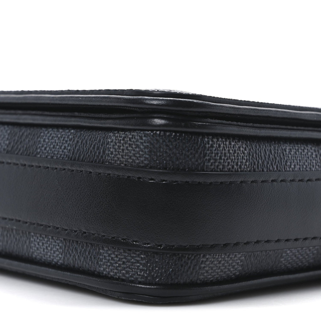 Damier Graphite 3D Studio Messenger