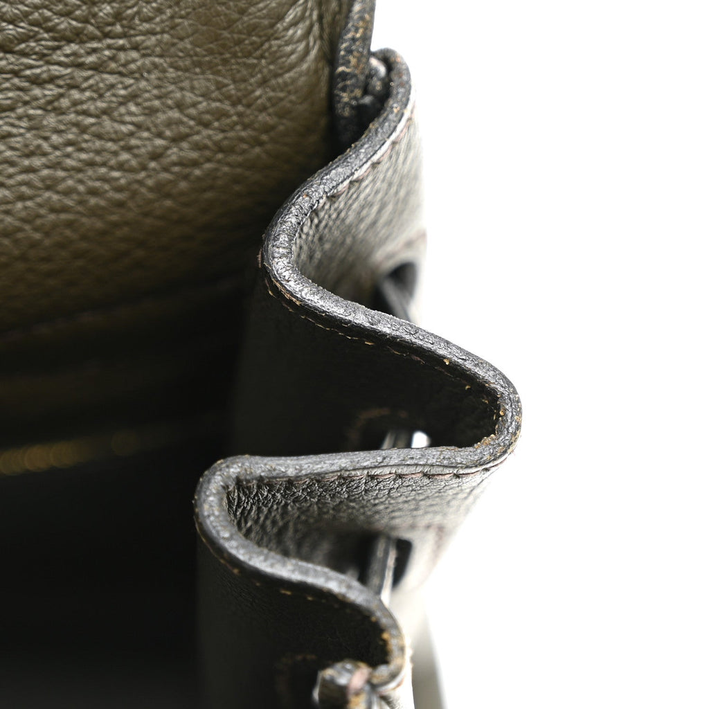 Vache Liegee Kelly Retourne 35 Vert Bronze