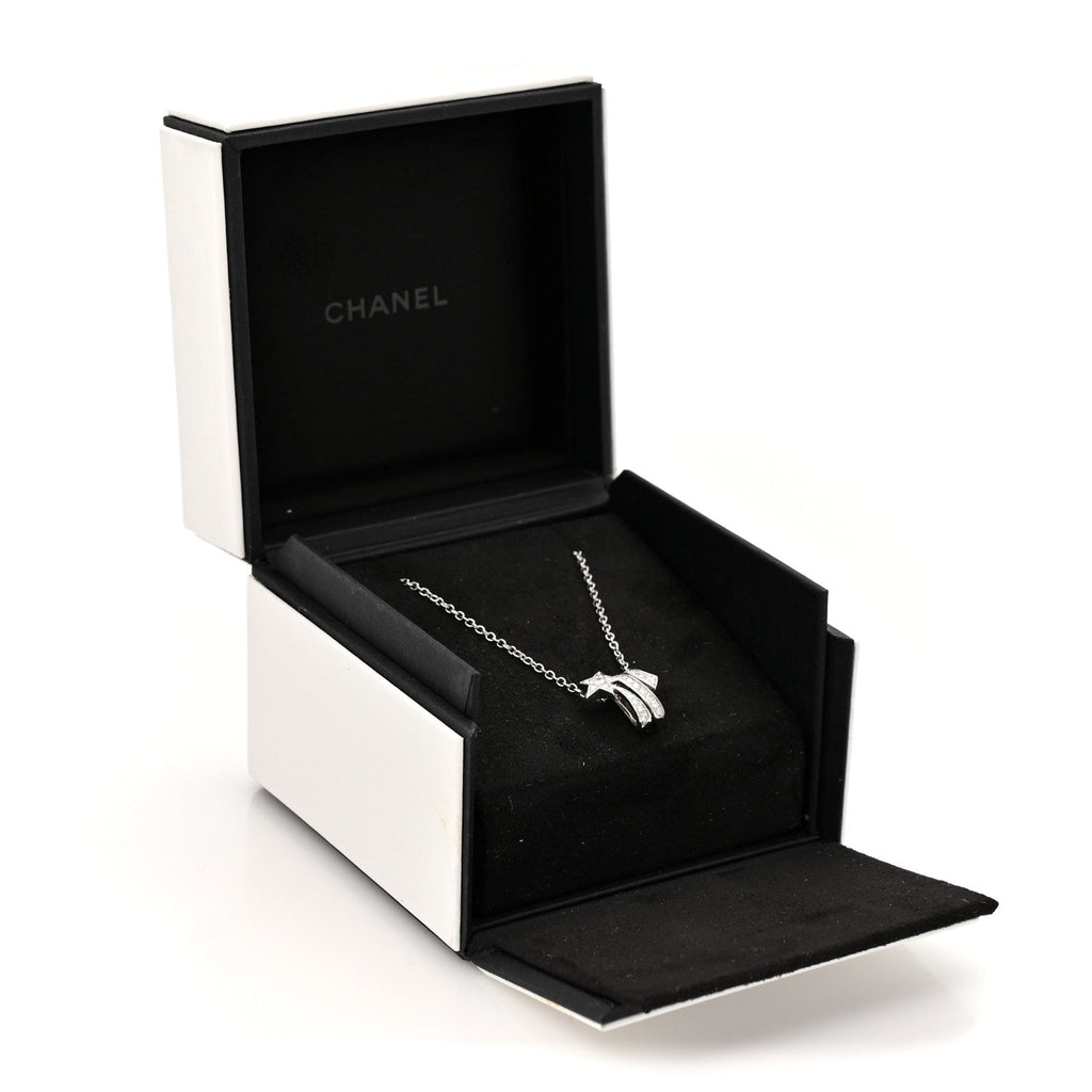 18K White Gold Diamond Comete Geode Pendant Necklace