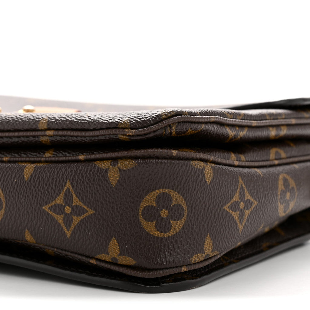 Monogram Pochette Metis