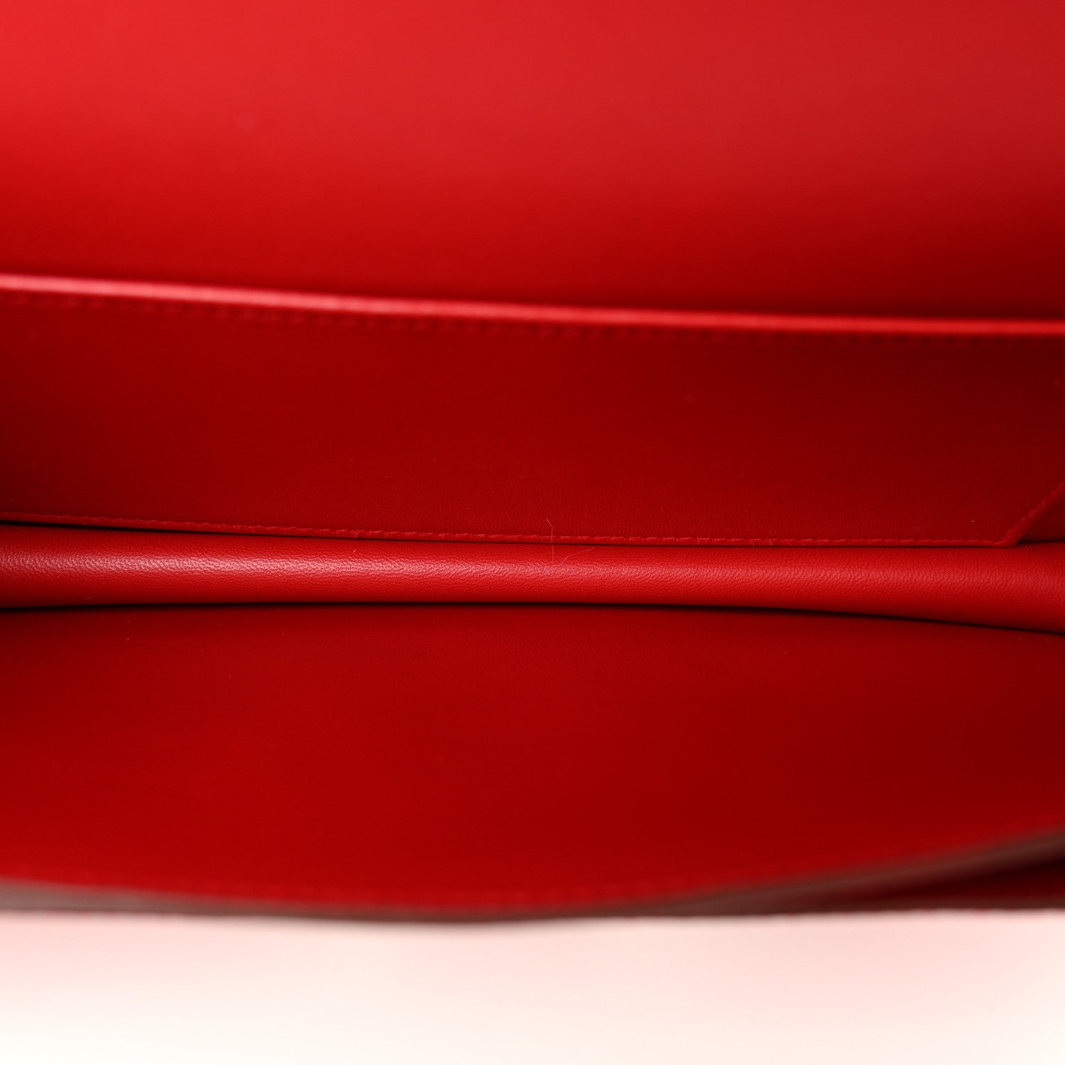 Epsom Constance Elan 25 Rouge Casaque