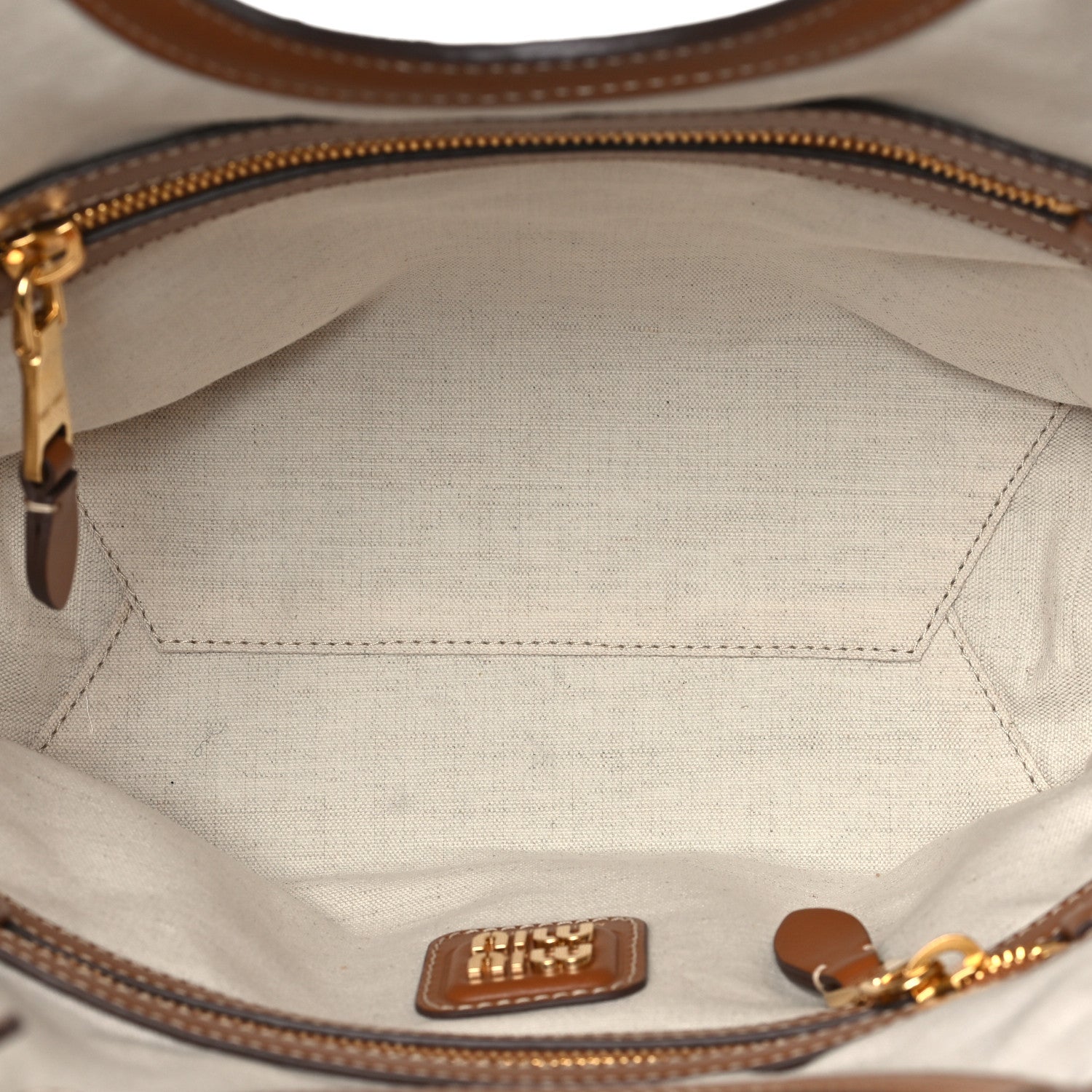 Soft Calf Softy Small Ivy Tote Bag Caramel