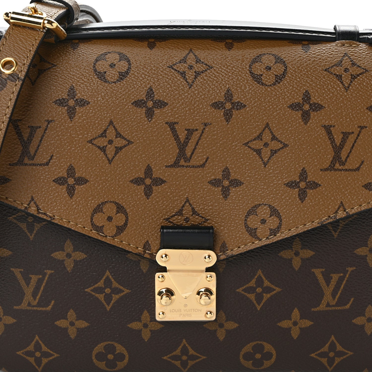 Reverse Monogram Pochette Metis