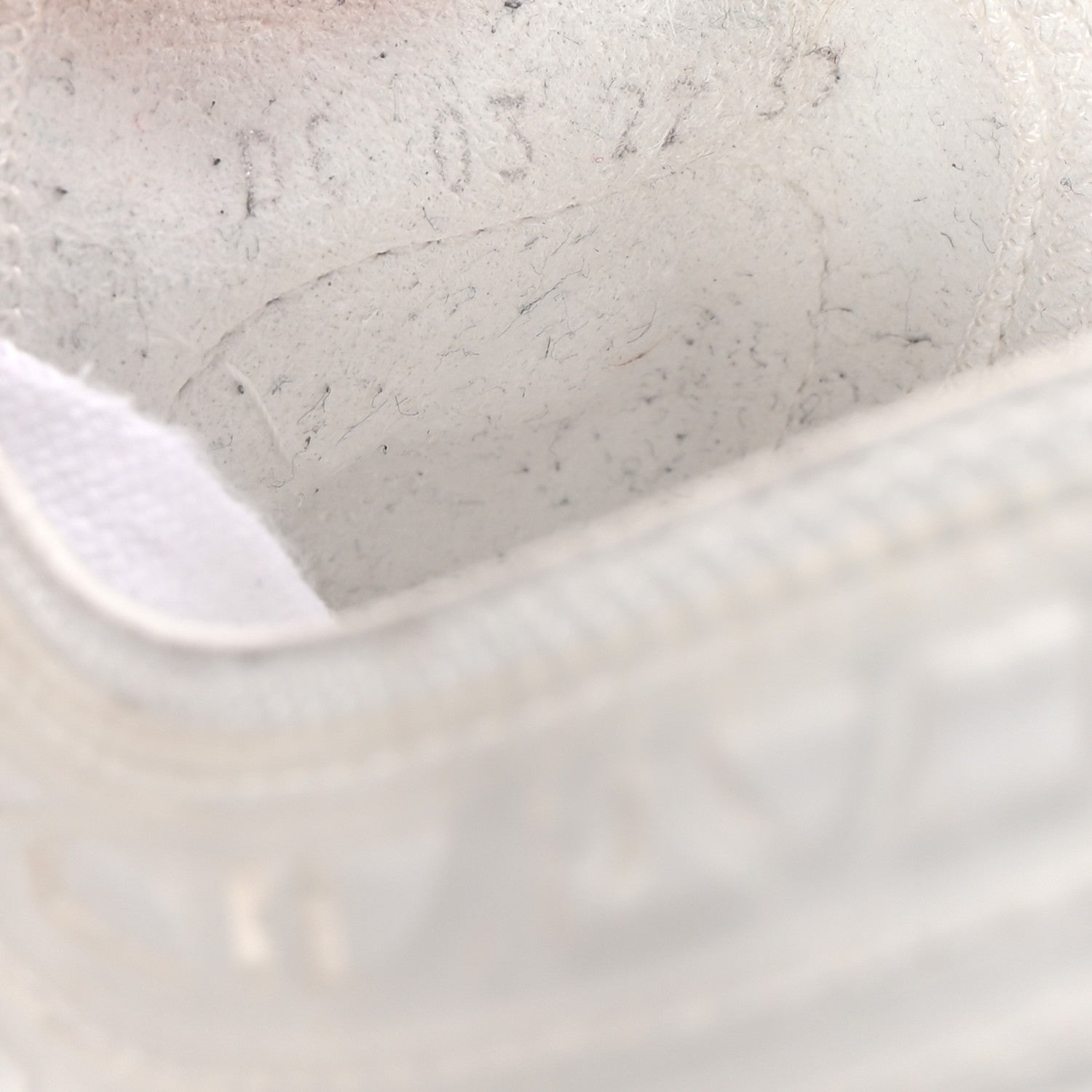 PVC Oblique Embossed Womens B23 Low Top Sneakers 37 White