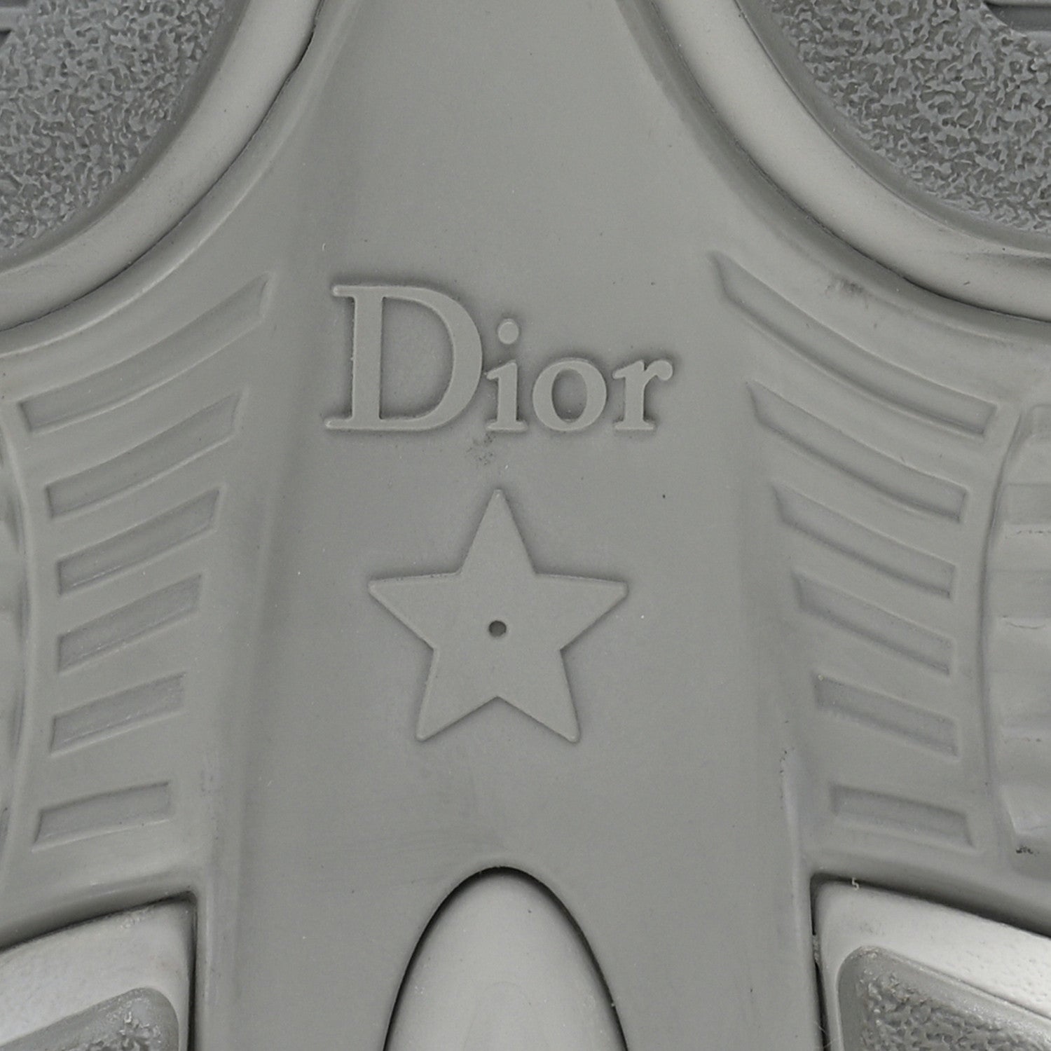 Technical Mesh Dior Chrono Sneakers 36 Silver