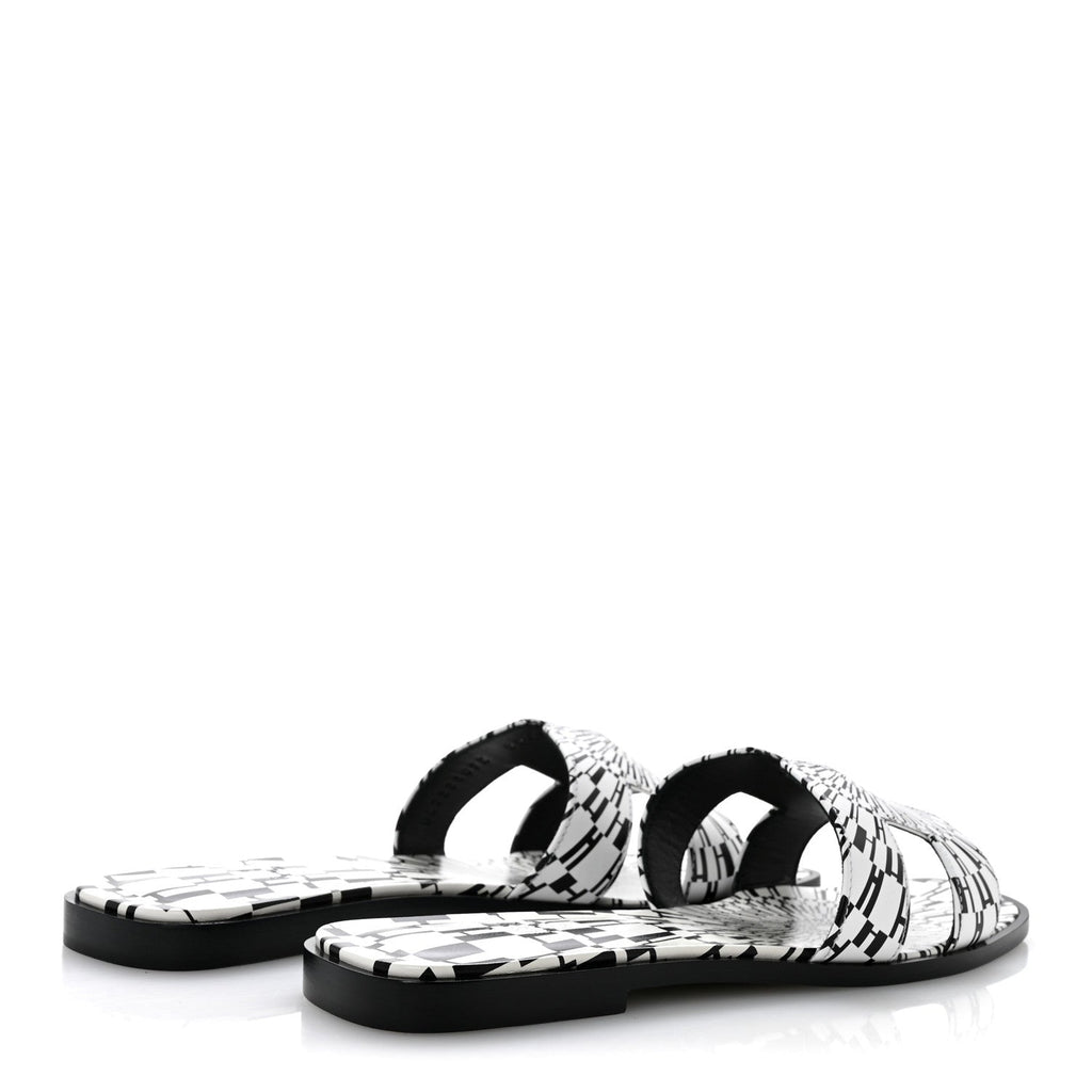 Calfskin Printed Op'H Oran Sandals 40.5 Black White