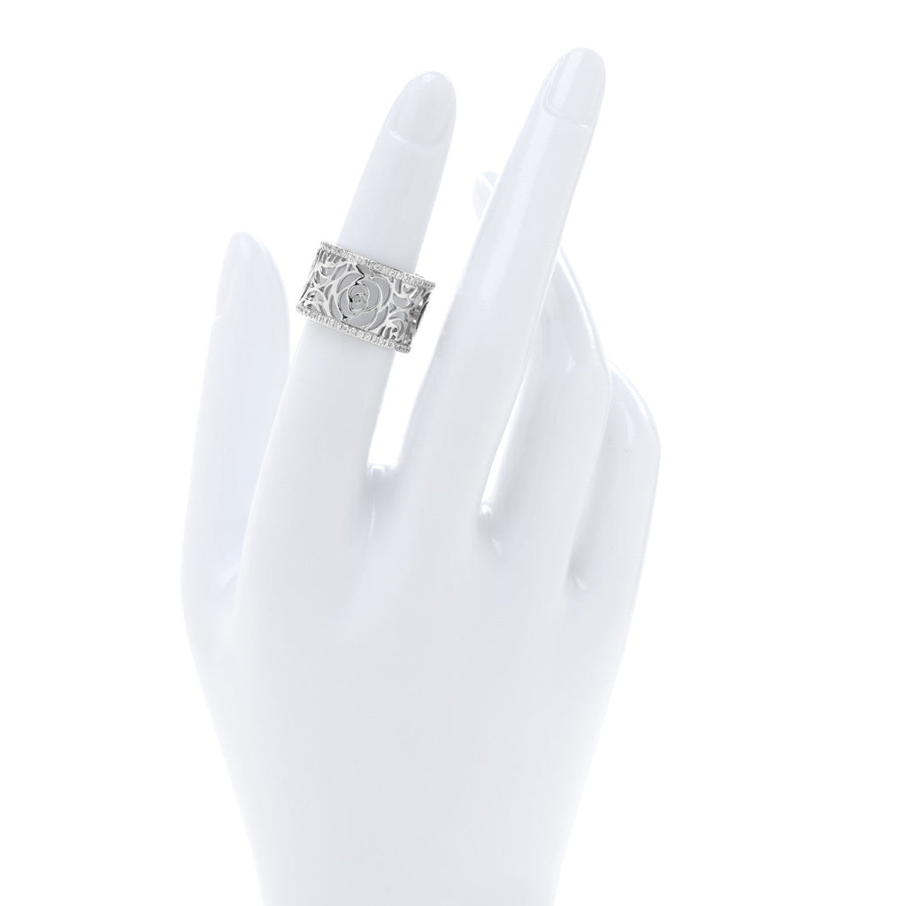 18K White Gold Diamond Camellia Ajoure Band Ring 51 5.75