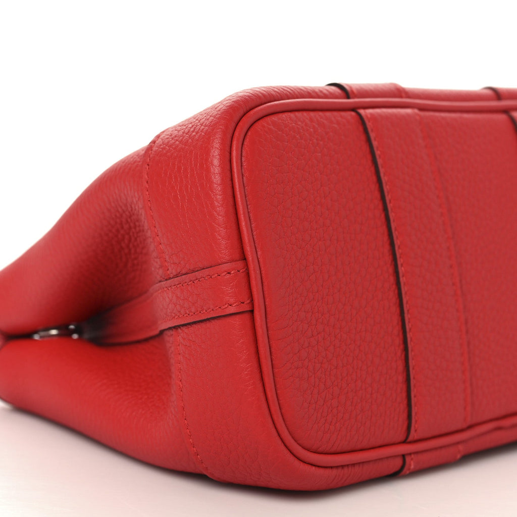 Togo Neo Garden 23 Rouge Radieux