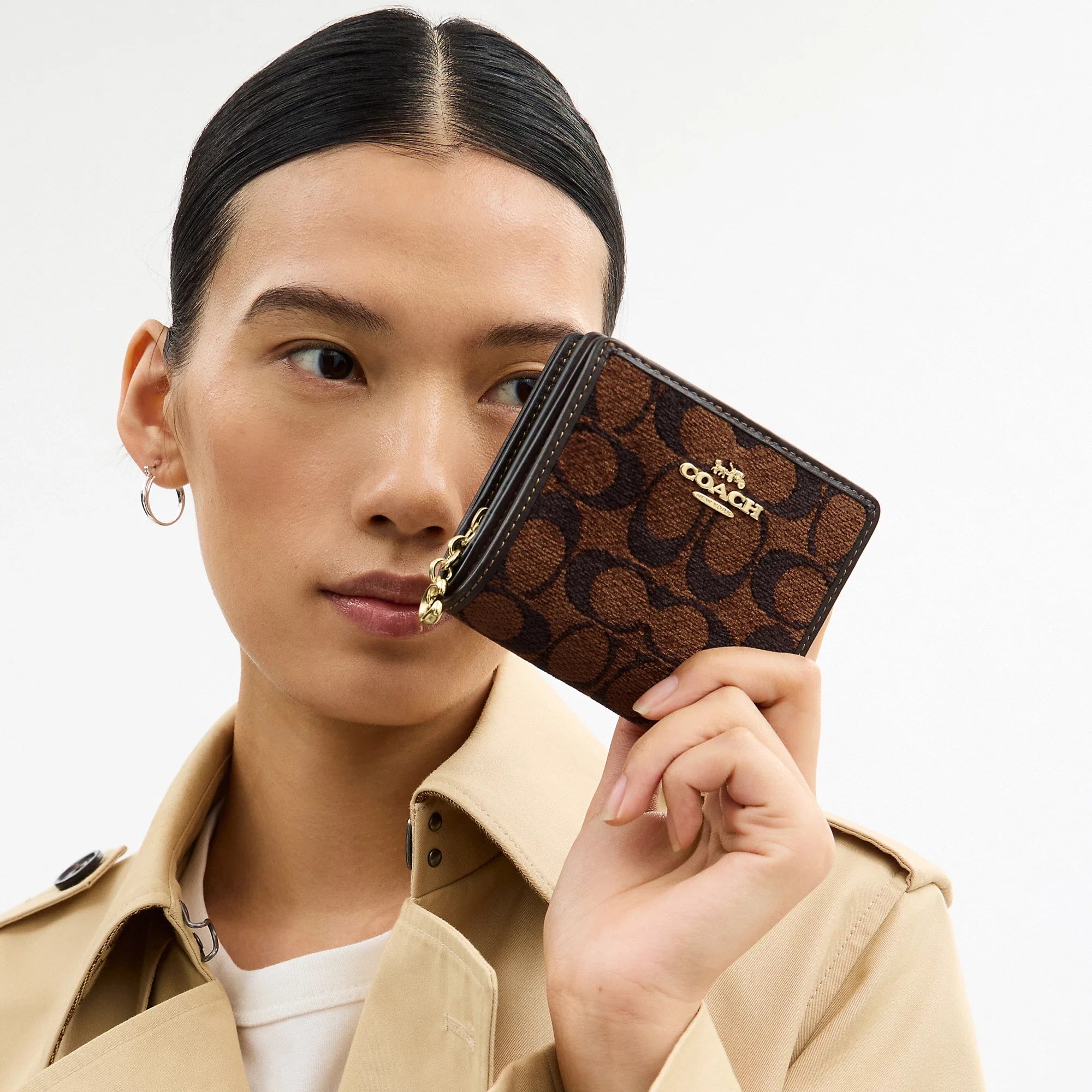 Coach Outlet Snap Wallet In Signature Chenille
