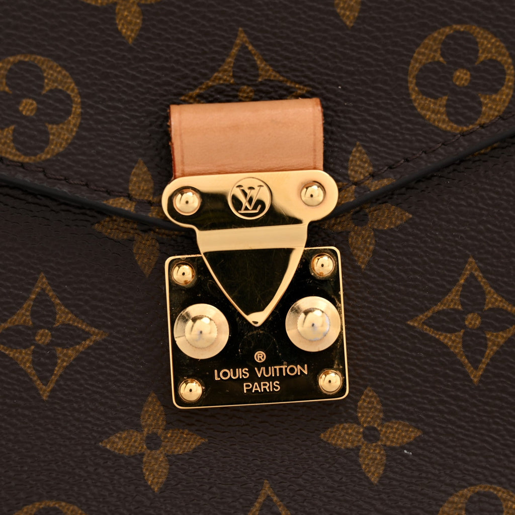 Monogram Pochette Metis