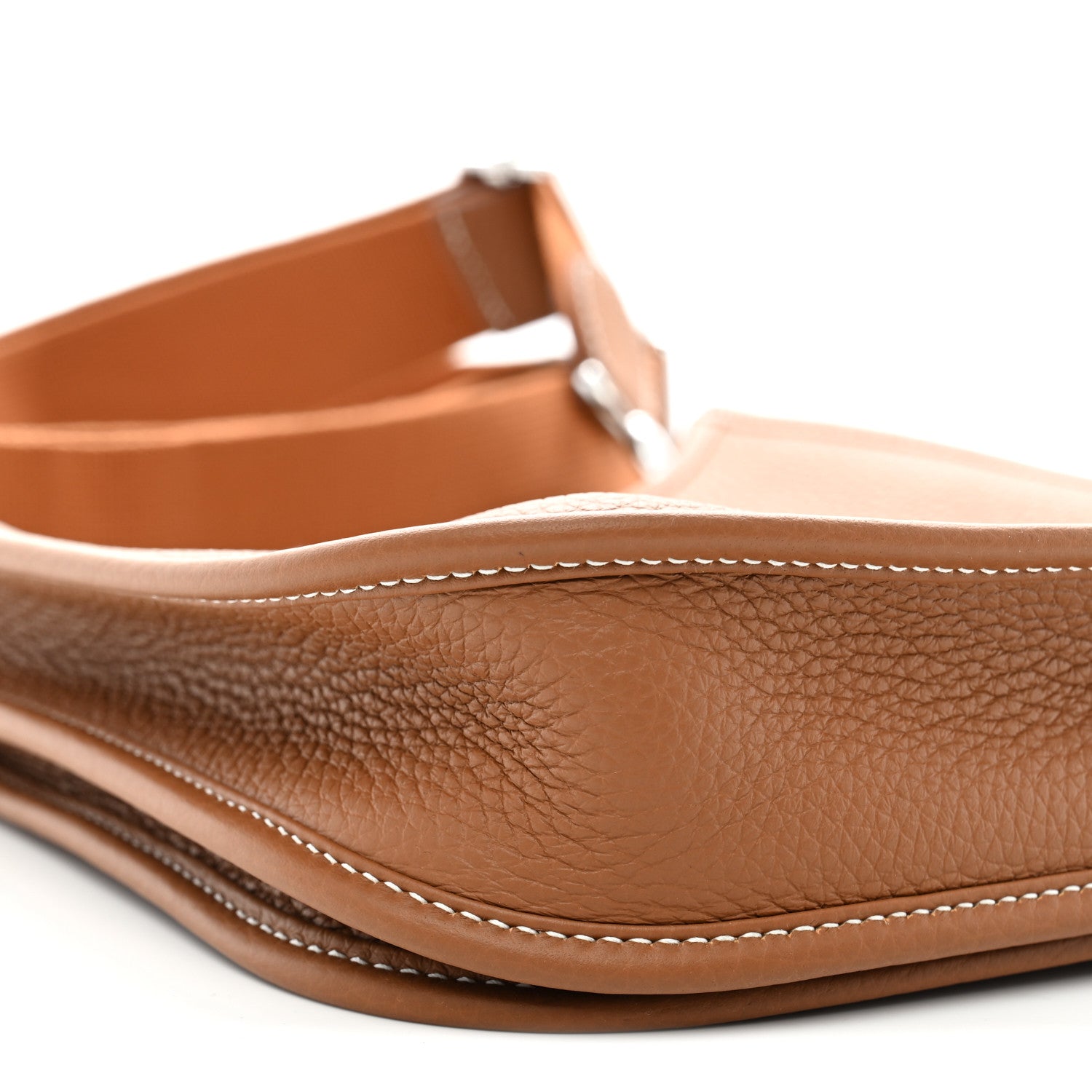 Taurillon Clemence Evelyne 23 Poche III Gold