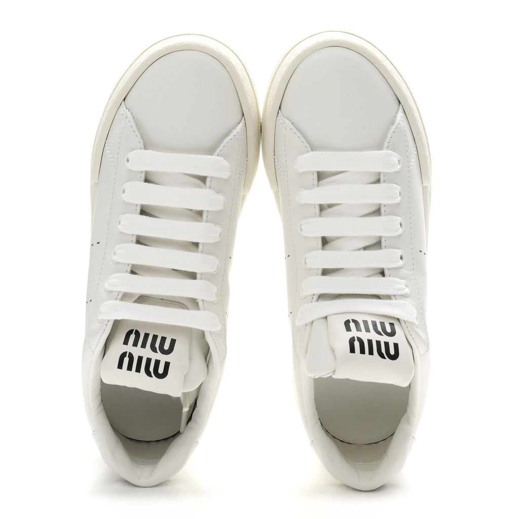 Calfskin Womens Low Top Sneakers 6.5 White