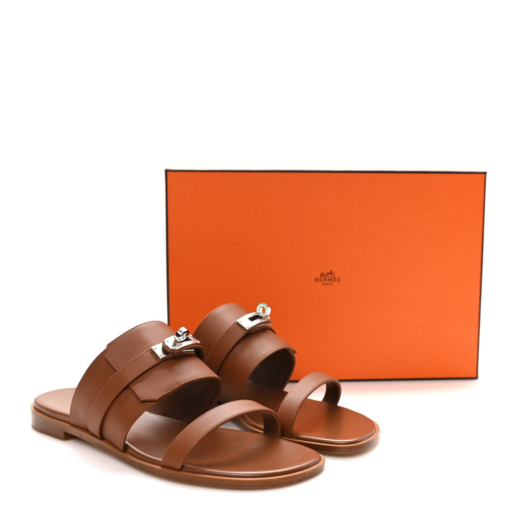 Calfskin Nina Sandals 39.5 Gold