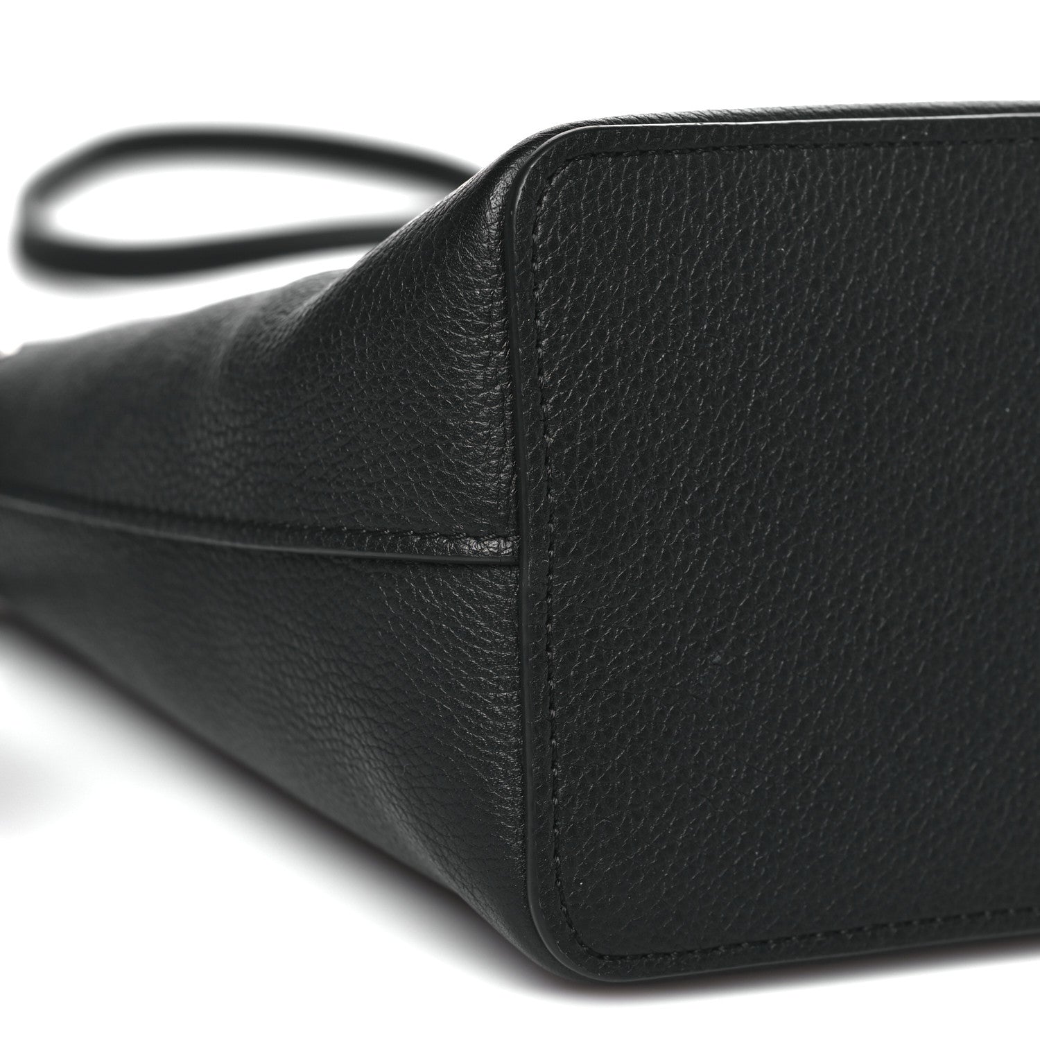 Calfskin Nano Lockme Bucket Black