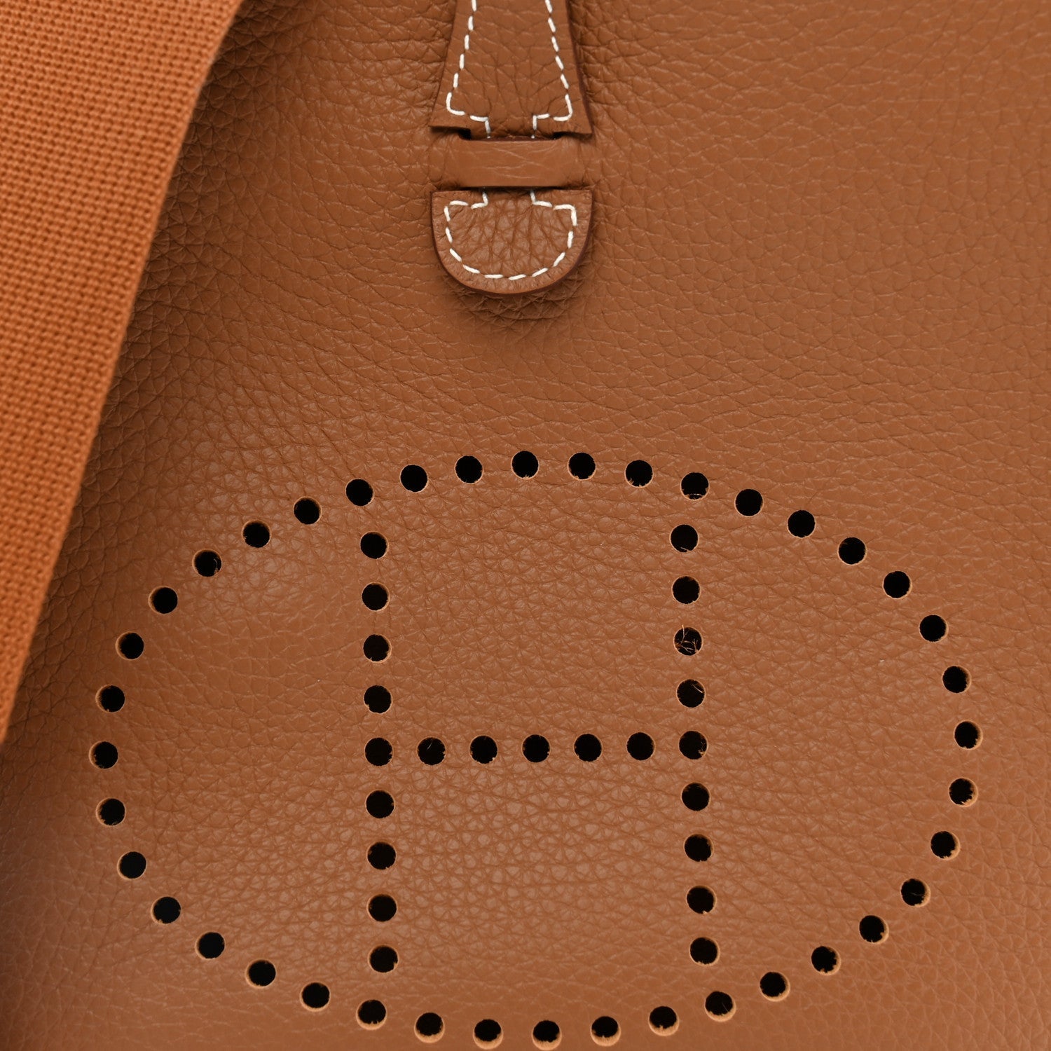 Taurillon Clemence Evelyne 23 Poche III Gold