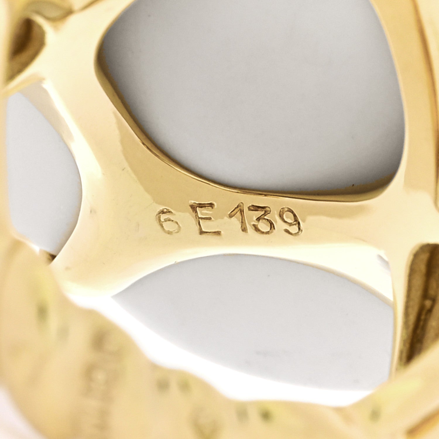 18K Yellow Gold Agate Camellia Ring 50 5.25
