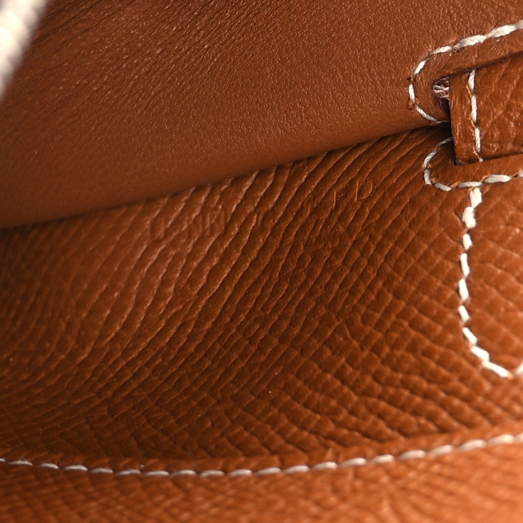 Epsom Kelly Wallet To Go Gold