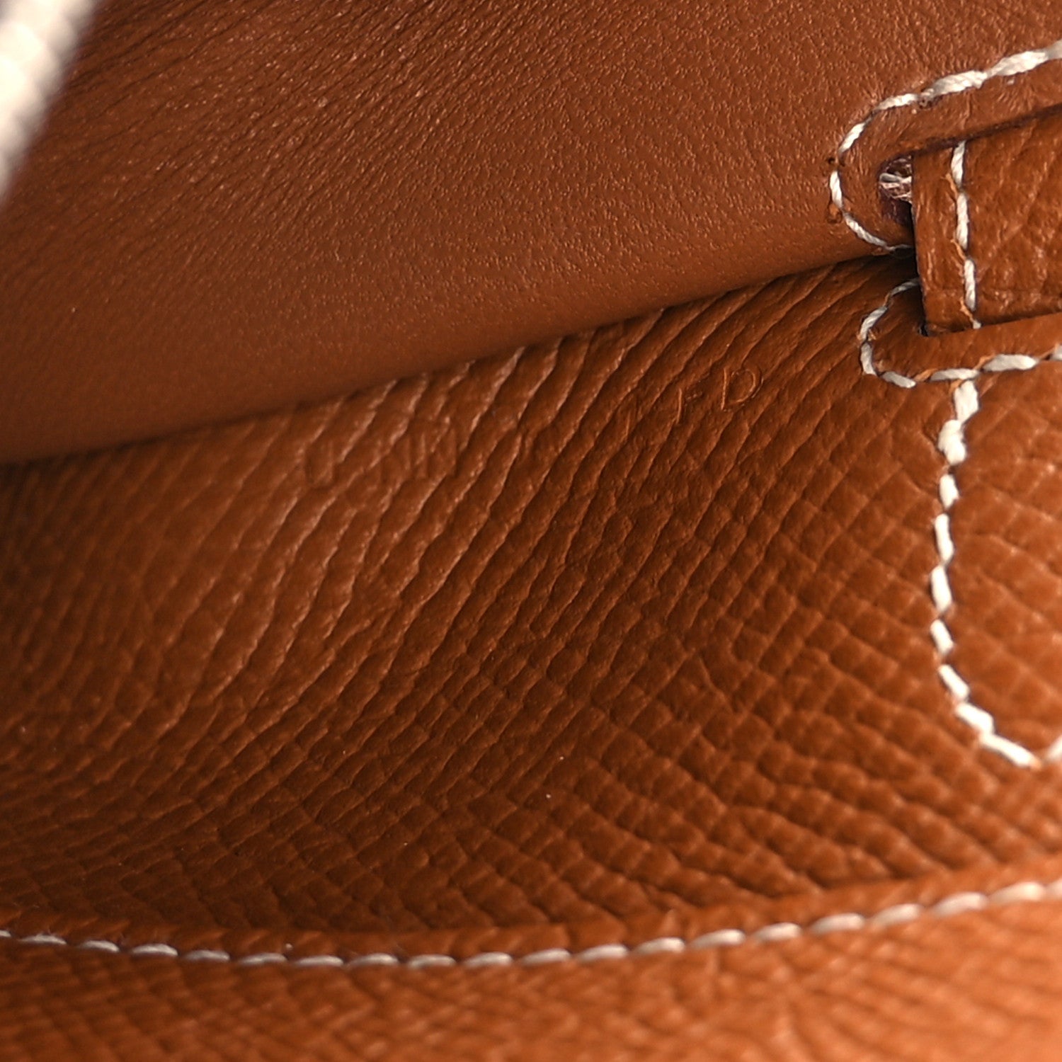 Epsom Kelly Wallet To Go Gold