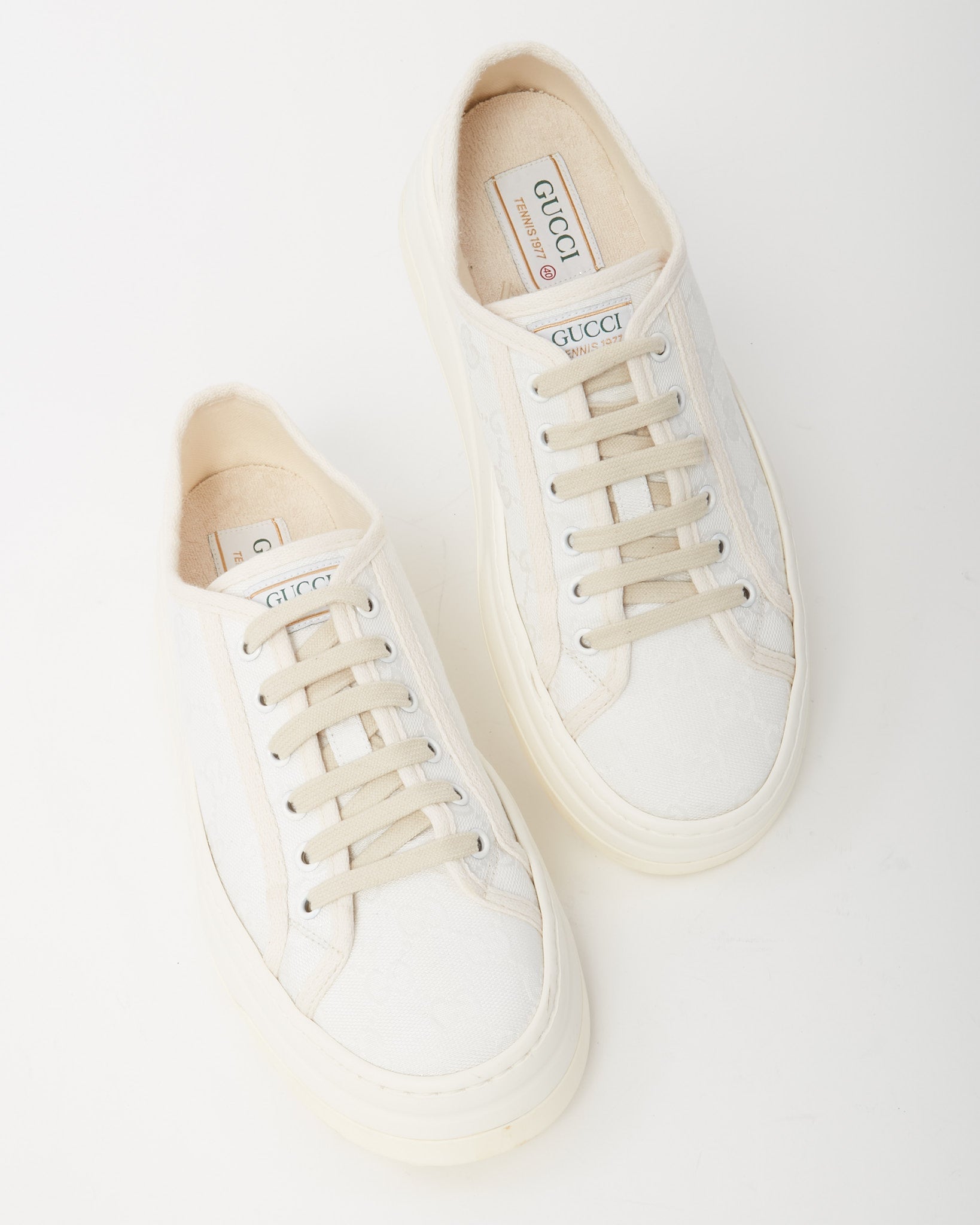 Gucci White Monogram GG Canvas Low-Top Platform Sneakers - 40