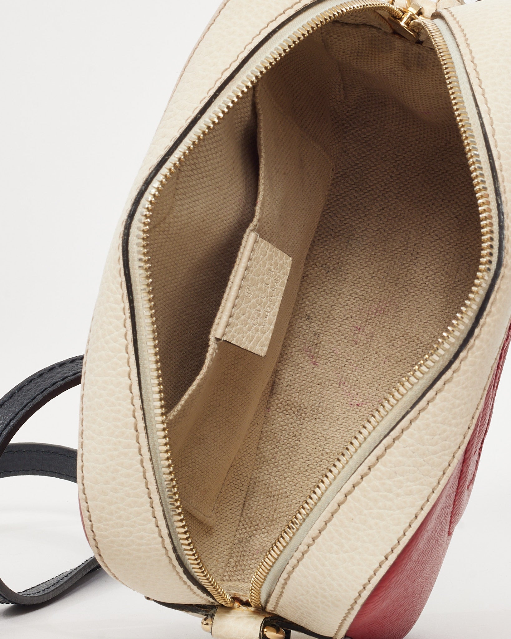 Gucci Red/Cream/Black Tri-Color Pebbled Calfskin Leather GG Soho Disco Crossbody Bag