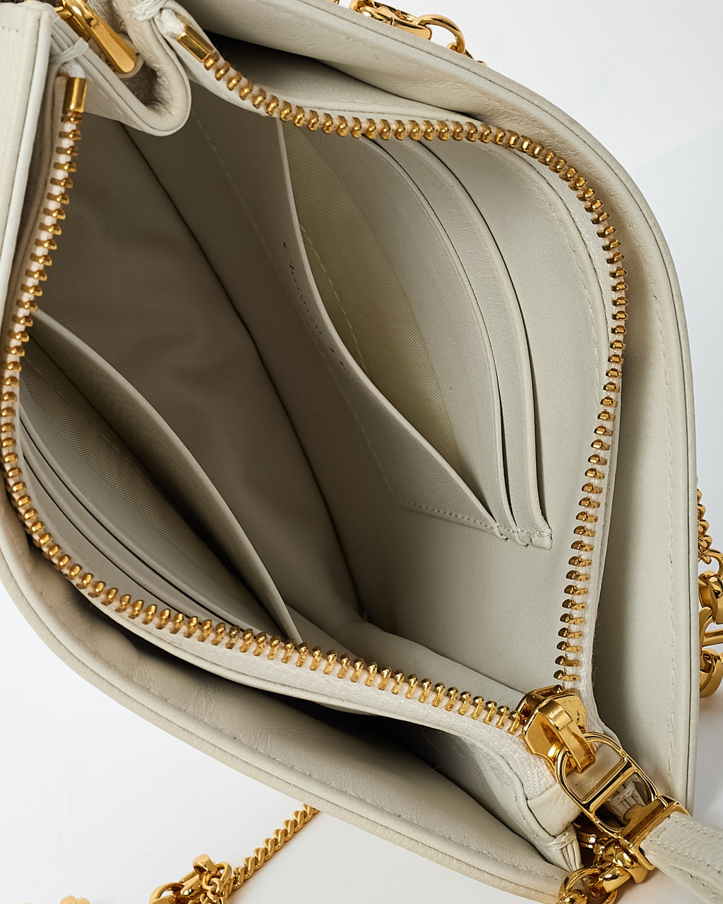 Dior White Calfskin Cannage Leather Caro Zipped Every Dior Pouch With Chain GHW