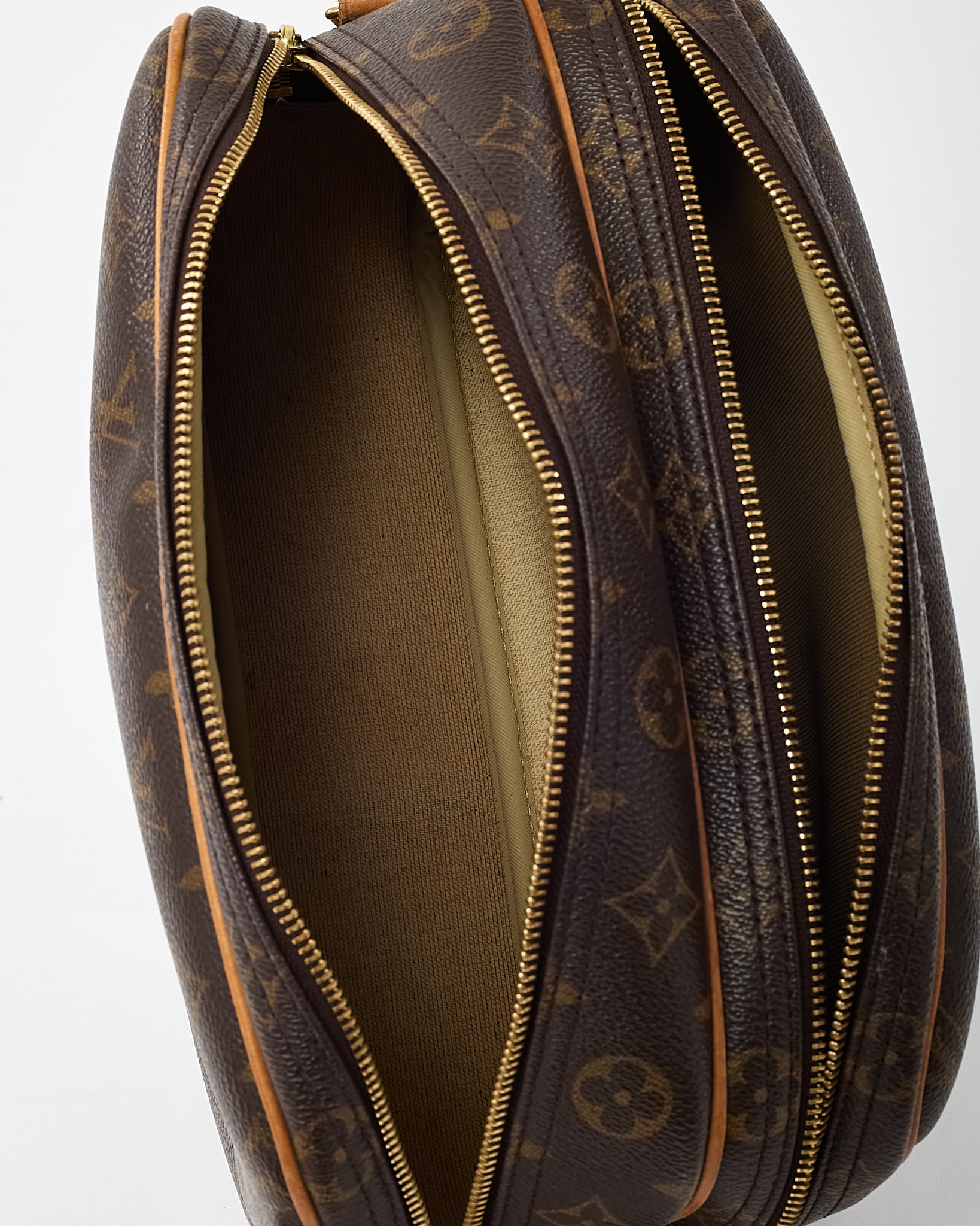 Louis Vuitton Monogram Canvas Reporter PM Crossbody Bag