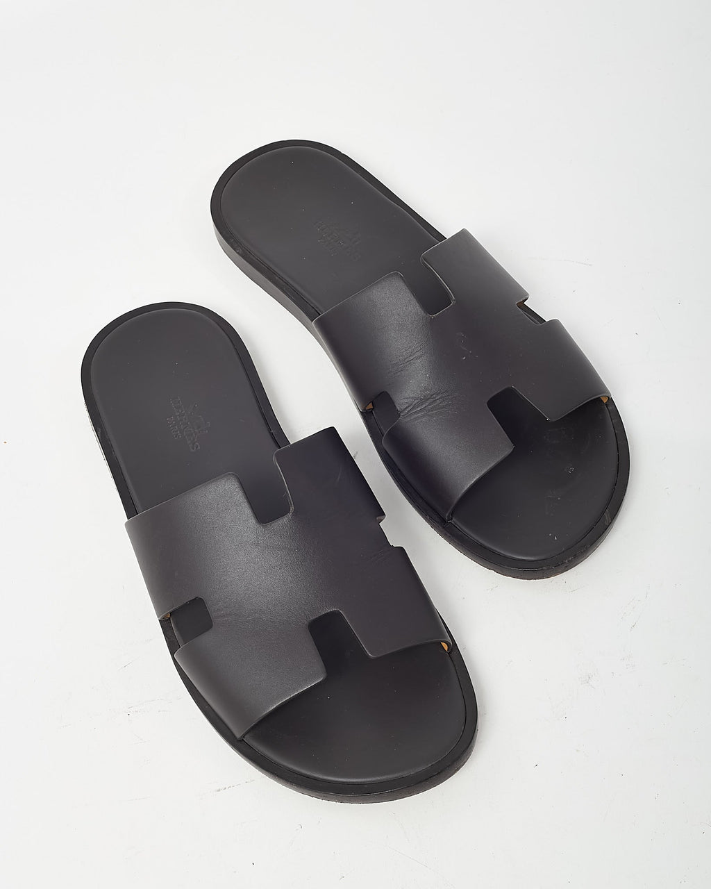 Hermès Men's Brown Leather Izmir H Sandals - 40/US 7 MEN/US 9-9.5 WOMEN