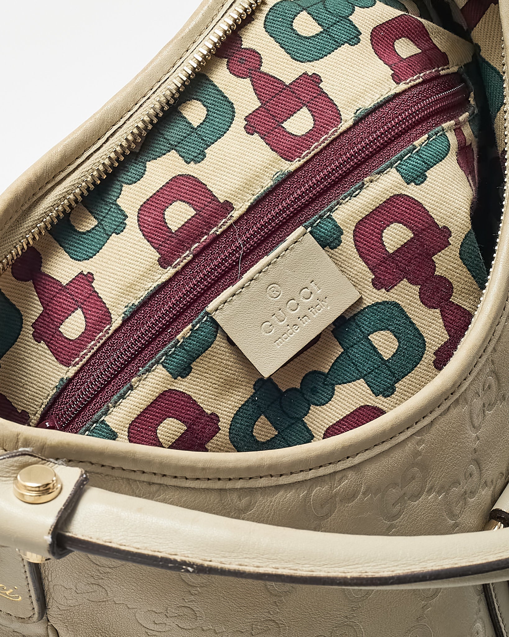 Gucci Light Grey GG Monogram Guccissima Embossed Leather Abbey D-Ring Shoulder Bag