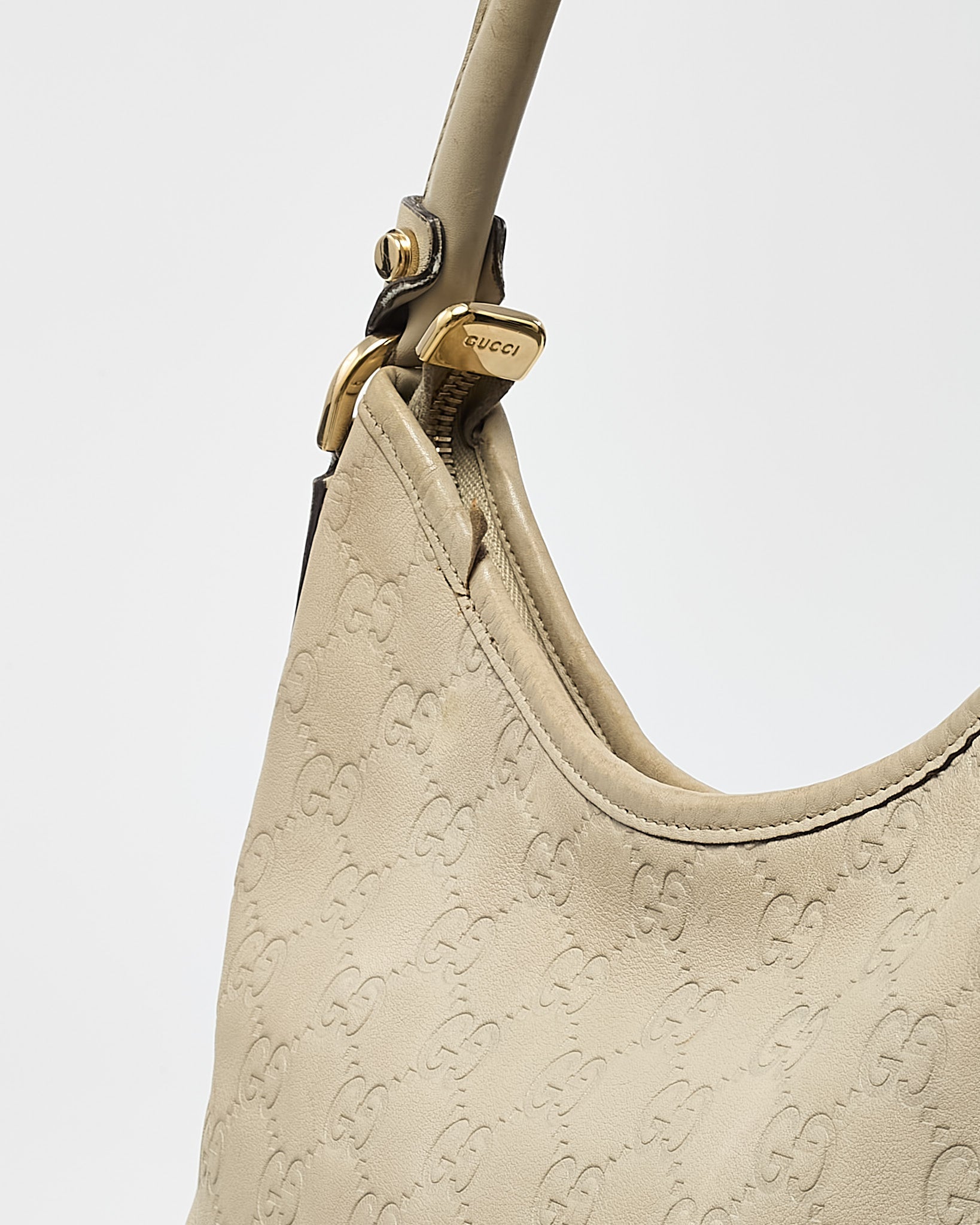 Gucci Light Grey GG Monogram Guccissima Embossed Leather Abbey D-Ring Shoulder Bag