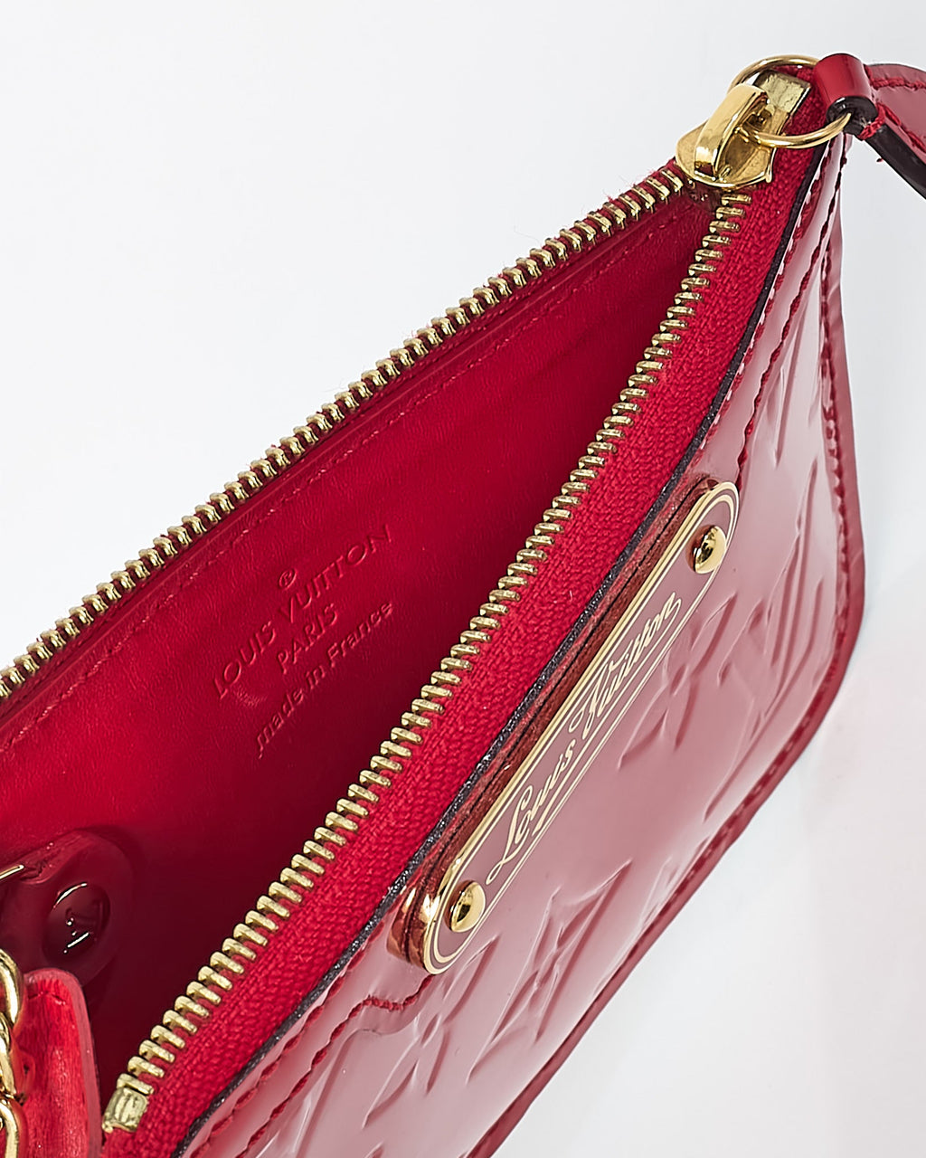 Louis Vuitton Red Monogram Vernis Pochette Cles / Key Pouch