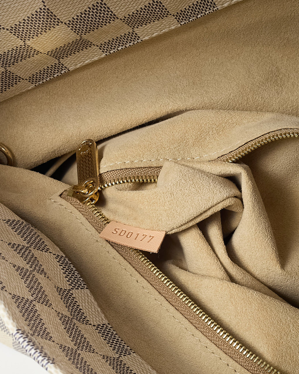 Louis Vuitton Damier Azur Coated Canvas Artsy MM Shoulder Bag