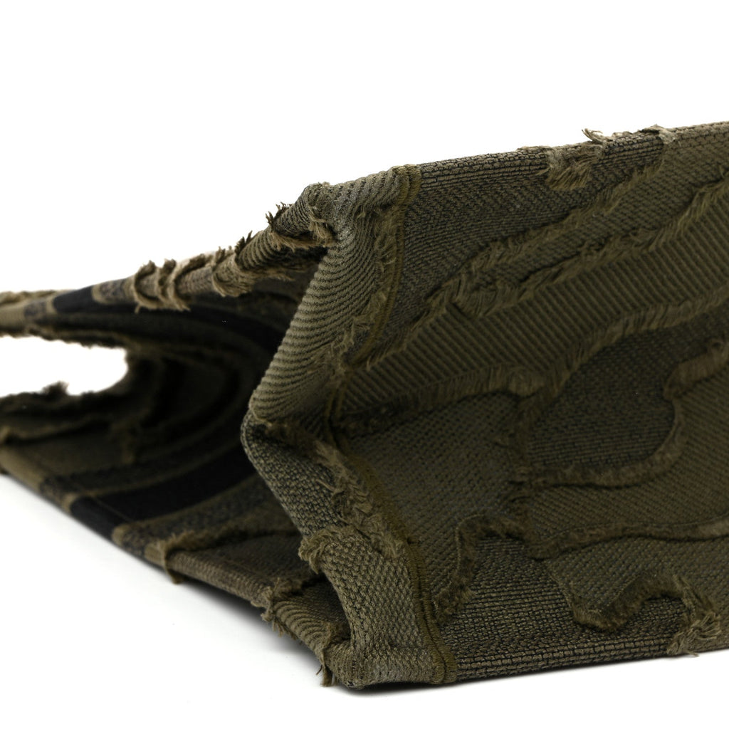 Canvas Embroidered Camouflage Large Book Tote Green