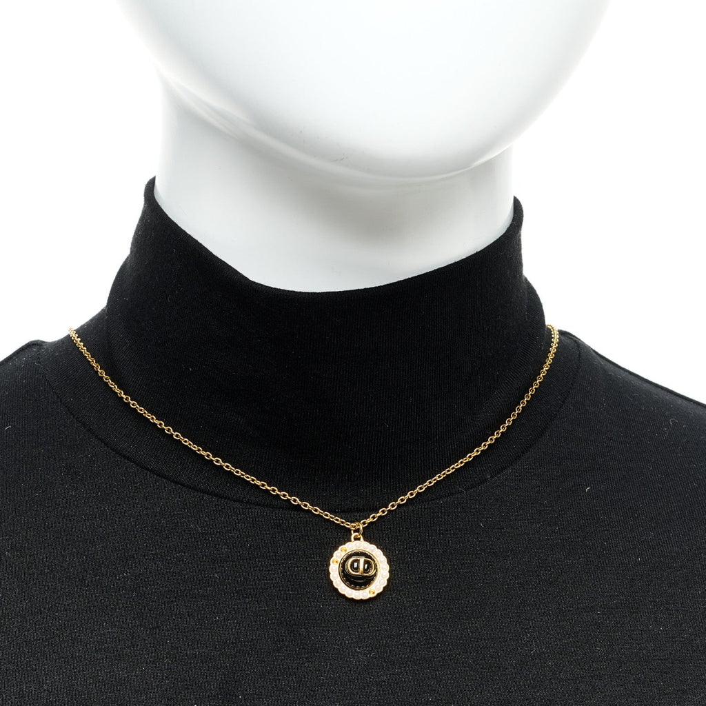 Metal Pearl CD Necklace Gold Black