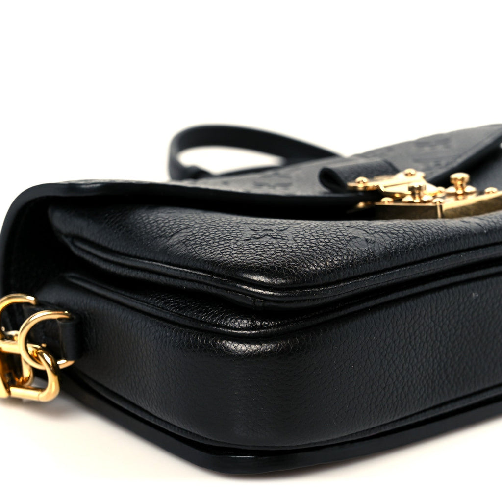 Empreinte Pochette Metis East West Black