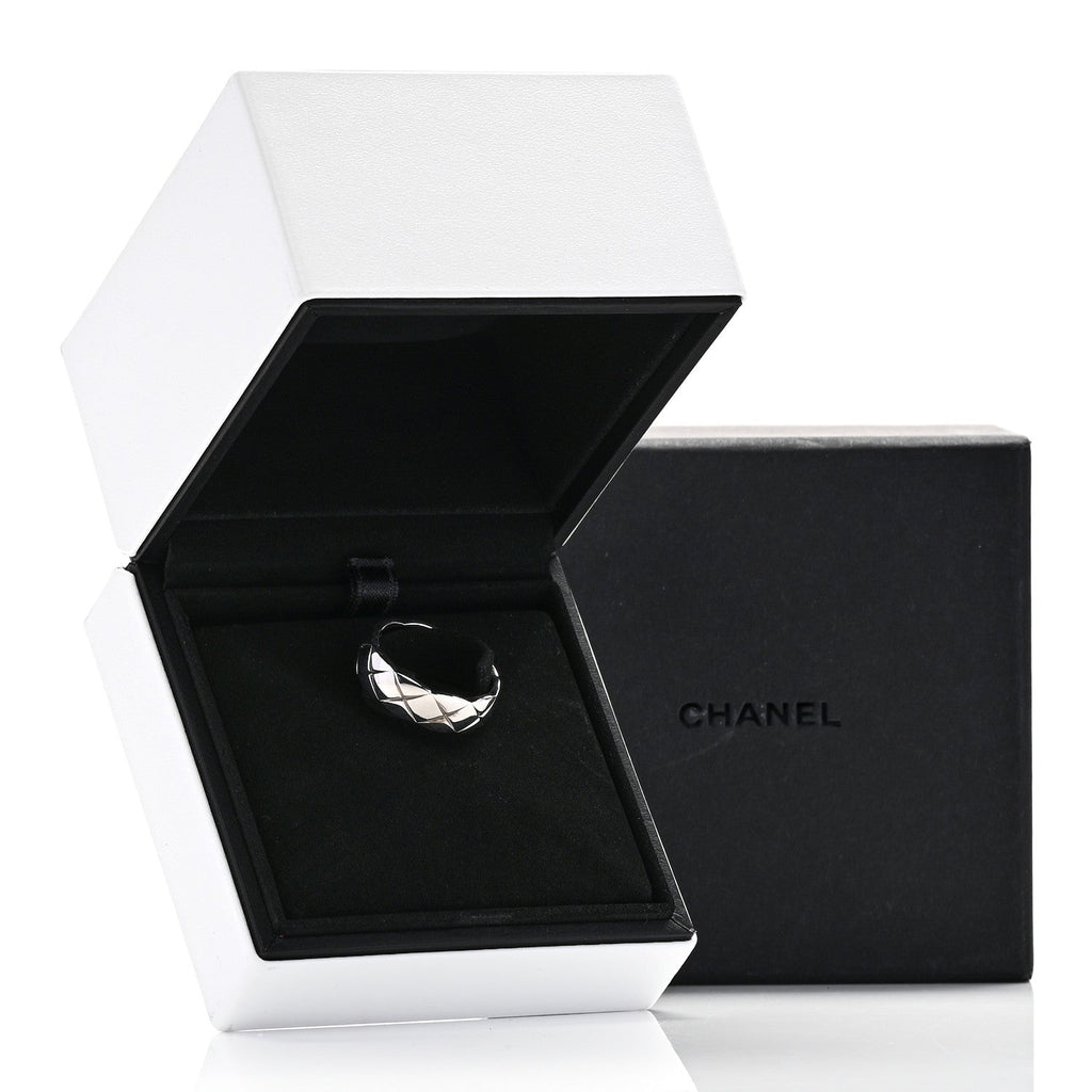 18K White Gold Small Coco Crush Ring 62 10