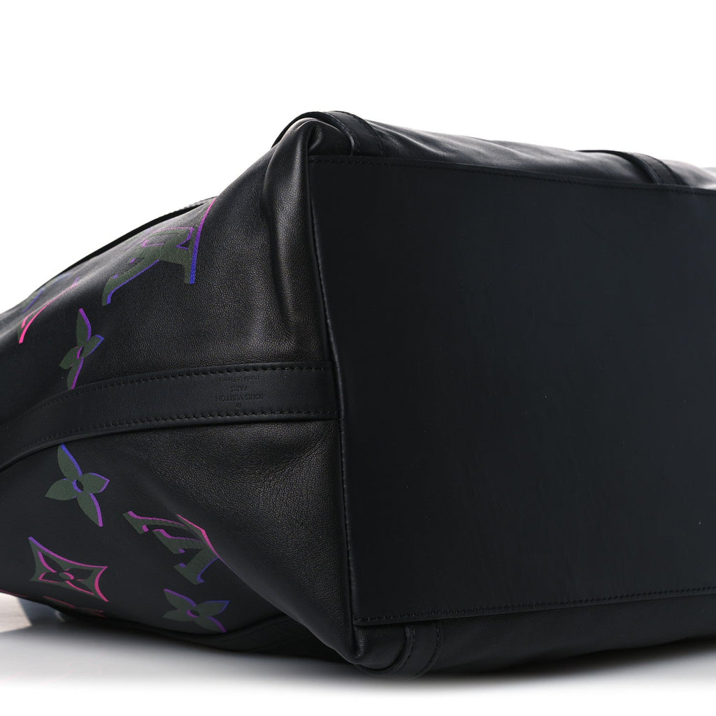 Calfskin Monogram Spotlight Comet Duffle Black Borealis